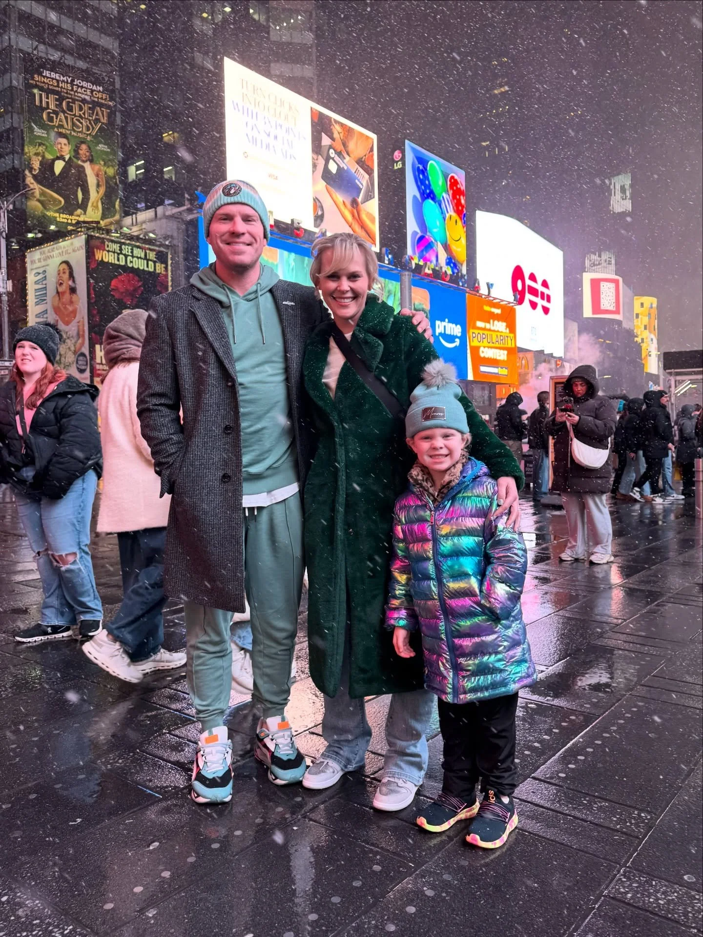 Family Weekend trip in NYC❄️🗽

Another meaningful tattoo session with @okanuckun ✍🏻 and this one is extra special. Monroe &amp; I both wore his patented brain wave scanner separately while having intentional conversation as a family. The images it 