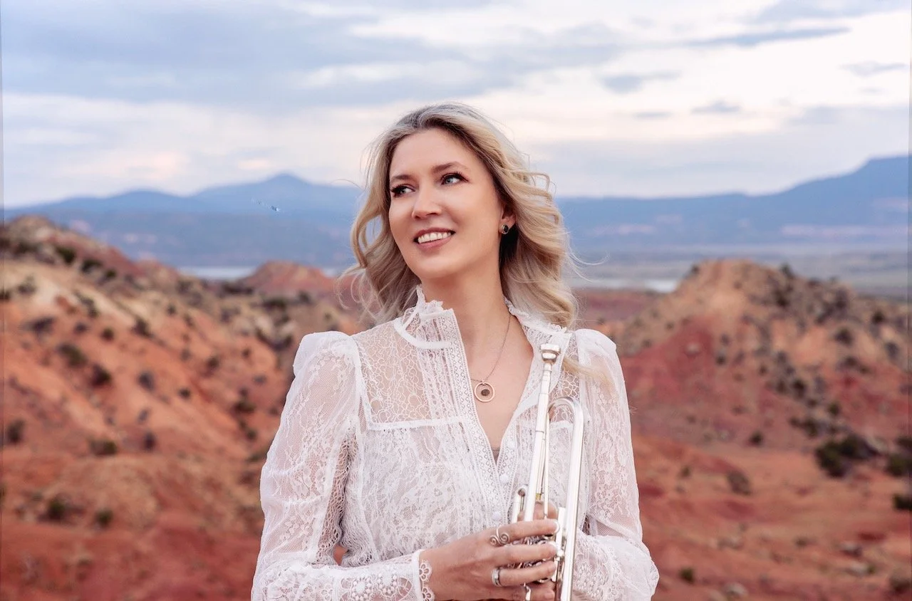 Bohemian Queen: Music of Clarice Assad, Mozart, and Tchaikovsky
