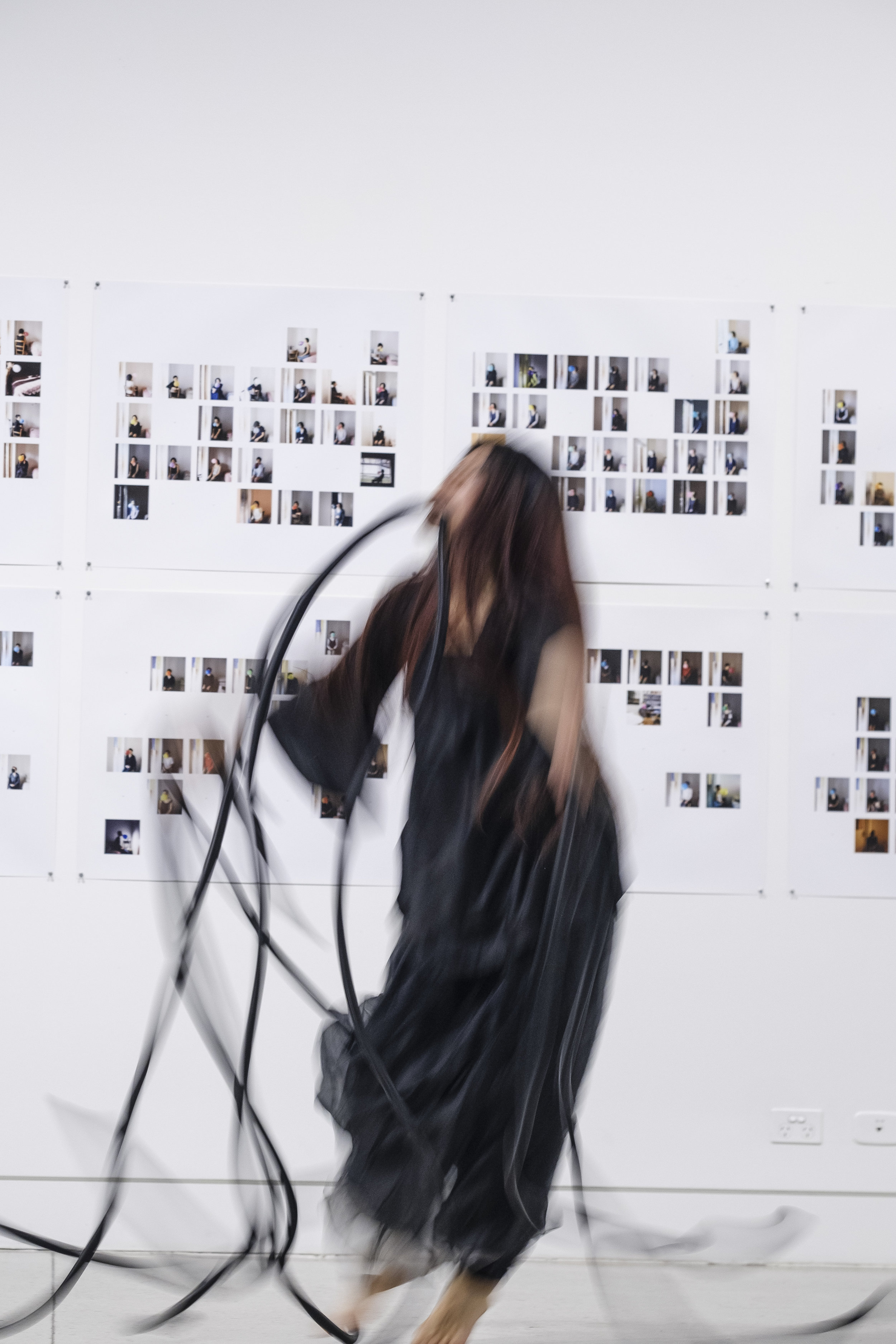 SFTB #1 performance-sculptural installation, with every breath group exhibition curated by Rilka Oakley, Blue Mountains City Gallery Photo: David Brazil