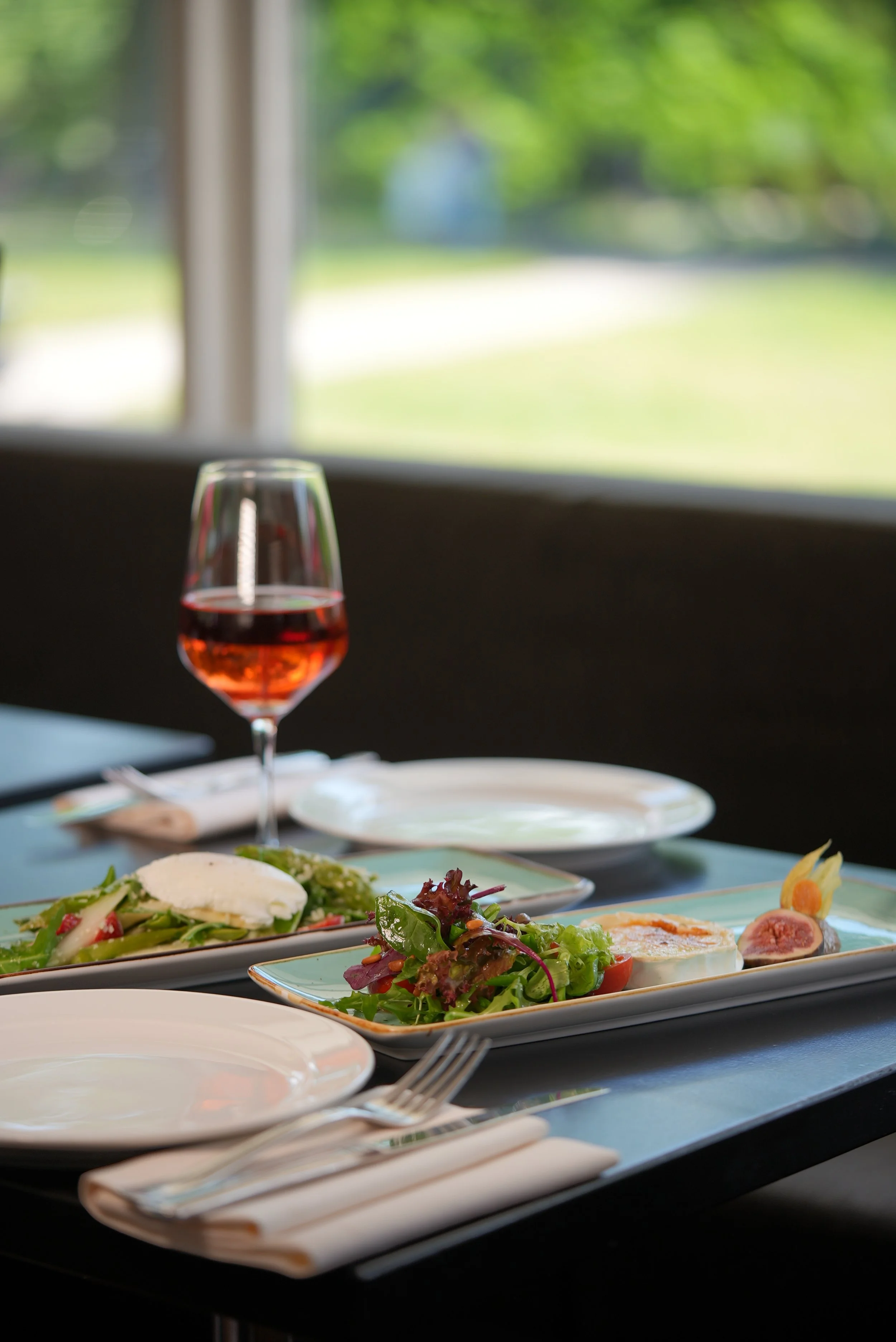 Restaurant_500_ 5.JPG