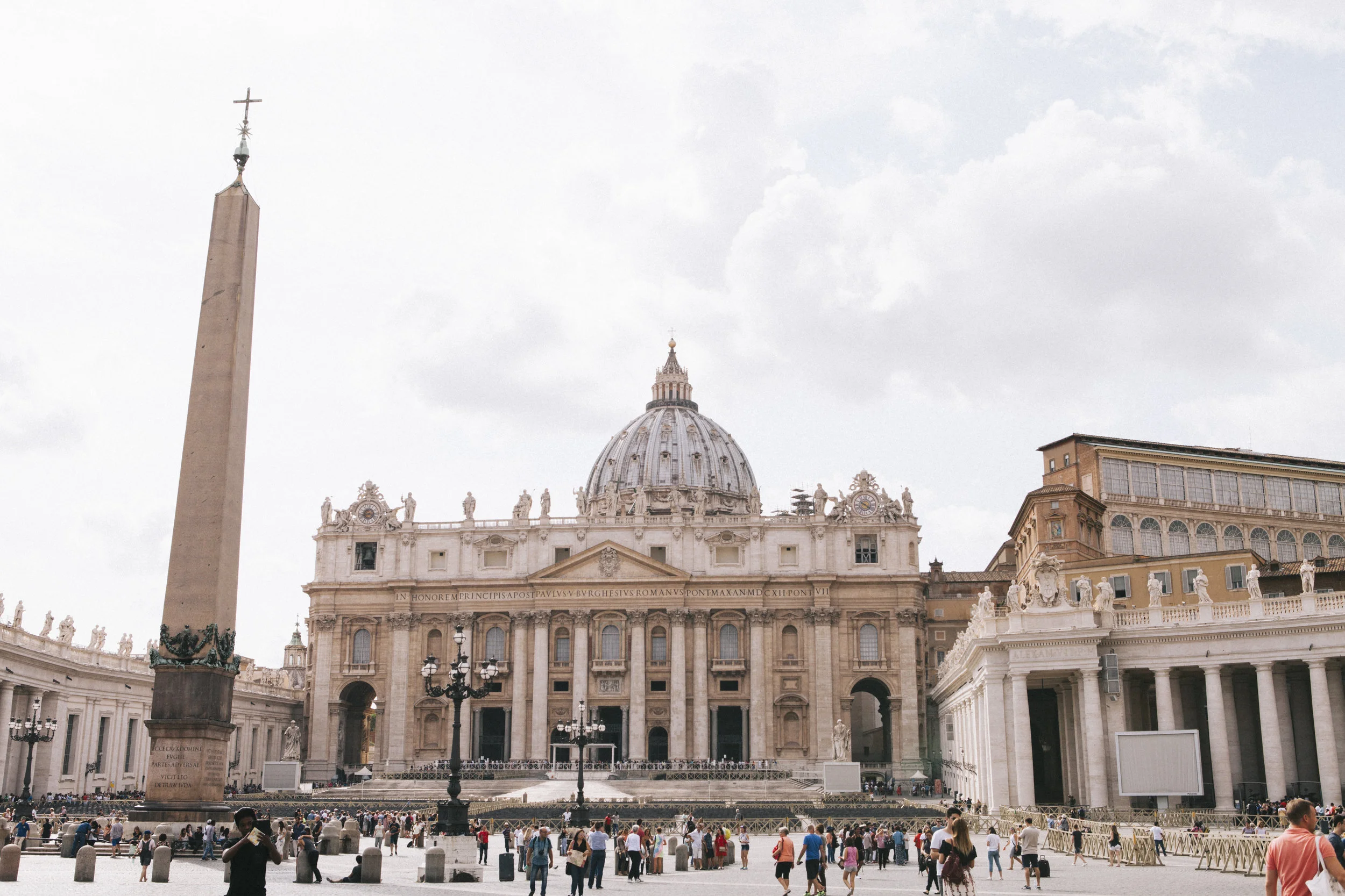 StPetersBasilica_1875.jpg