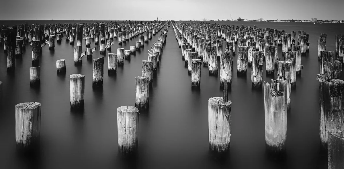 PRINCES PIER BW (1 of 1).jpg