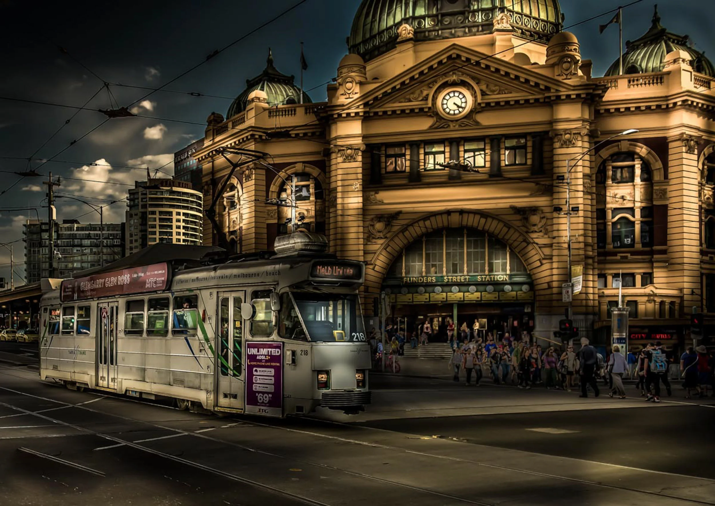 essence_of_melbourne_hc (1 of 1).jpg