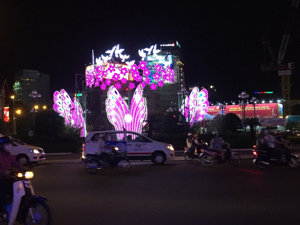  Pretty lights in the center of a large round-about 