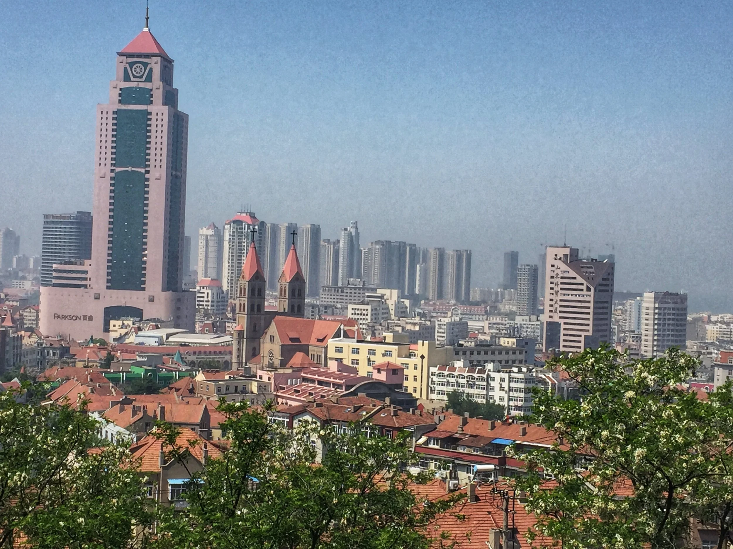A pretty view of Qingdao, far above the chòu dòufu.