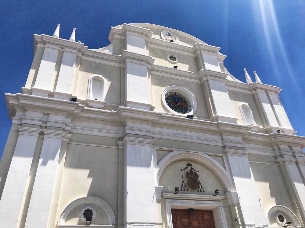 Iglesia de San Jorge La Laguna on the central square in Solola