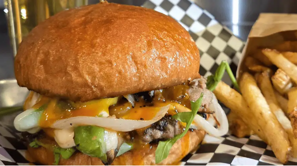 PHILLY CHEESESTEAK BURGER