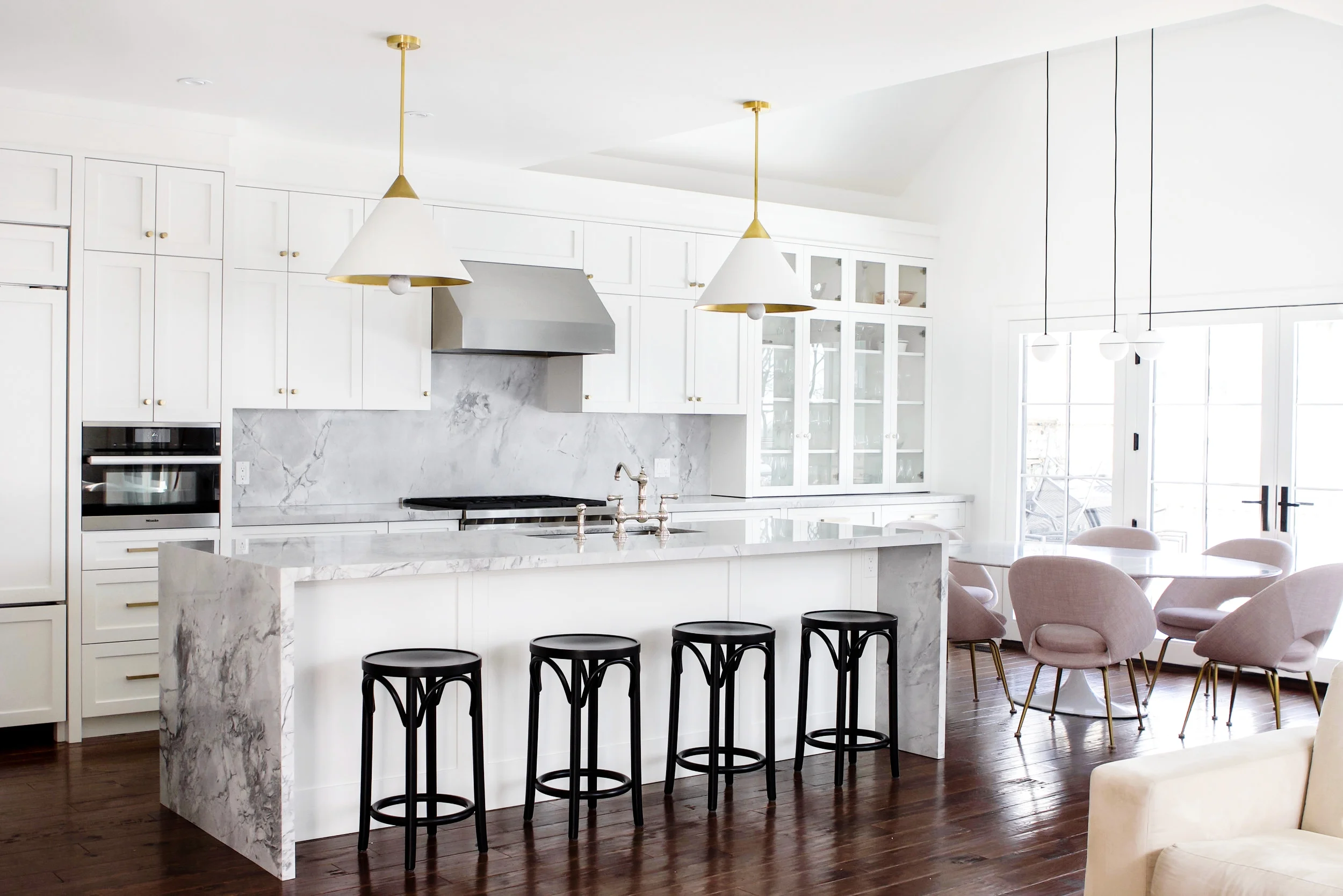 Lakeside Kitchen
