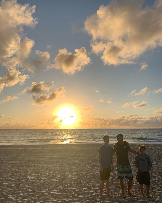 Today, for the first time ever, we got up to watch the sunrise. It was the perfect way to end our holidays in Florida. We didn&rsquo;t know what to expect on our travels, but our zen moment this morning brought us luck. We had clear sailing at both a