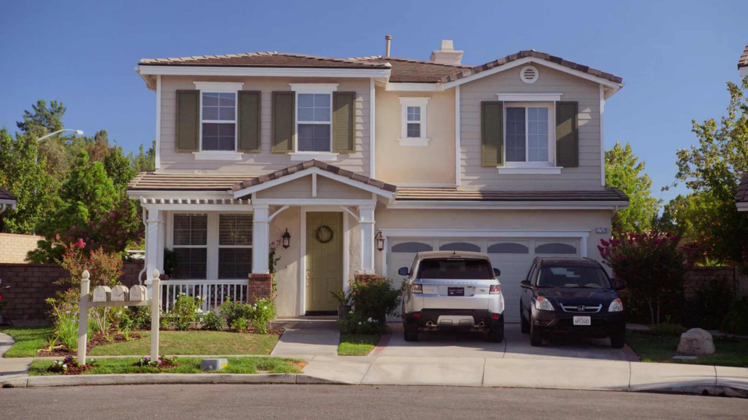 Santa Clarita Diet (2017)