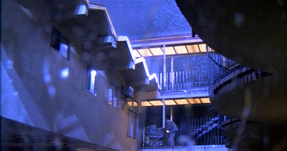 Raising Cain (1992)