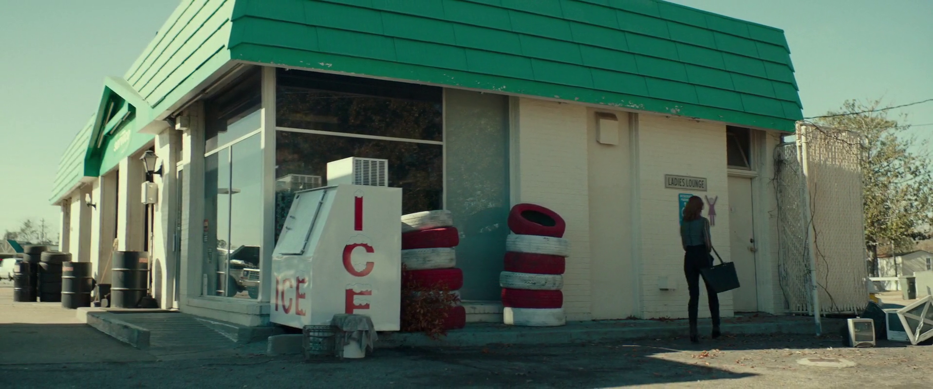 Halloween (2018) Gas Station