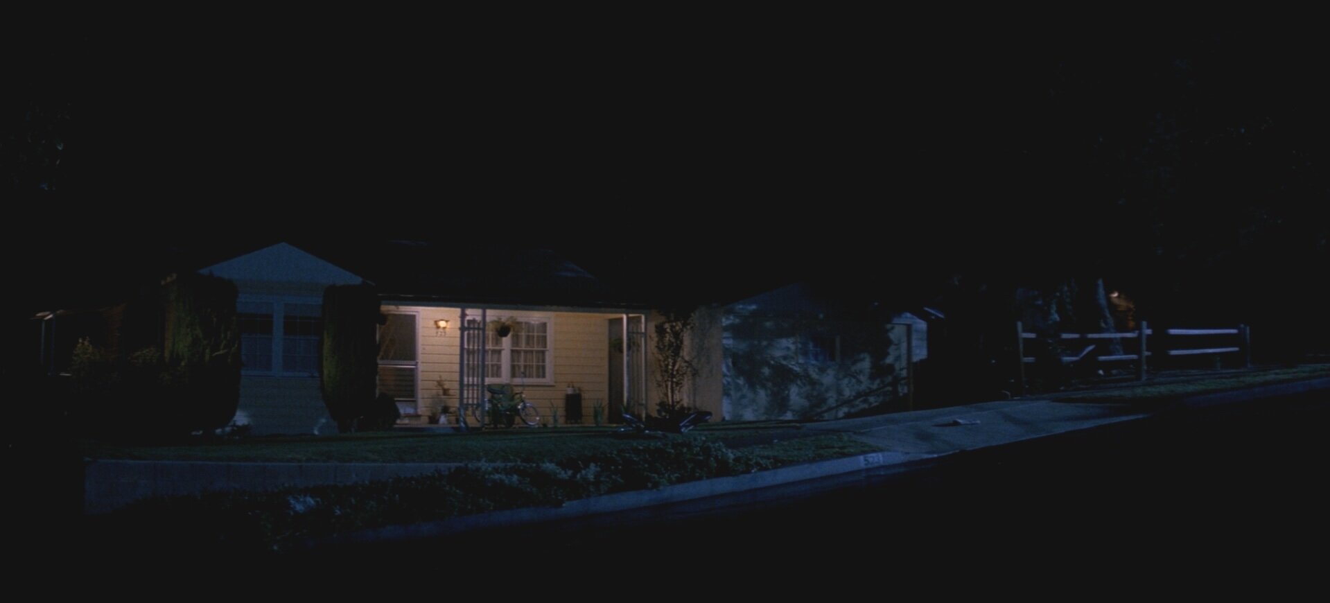 The Entity (1982)