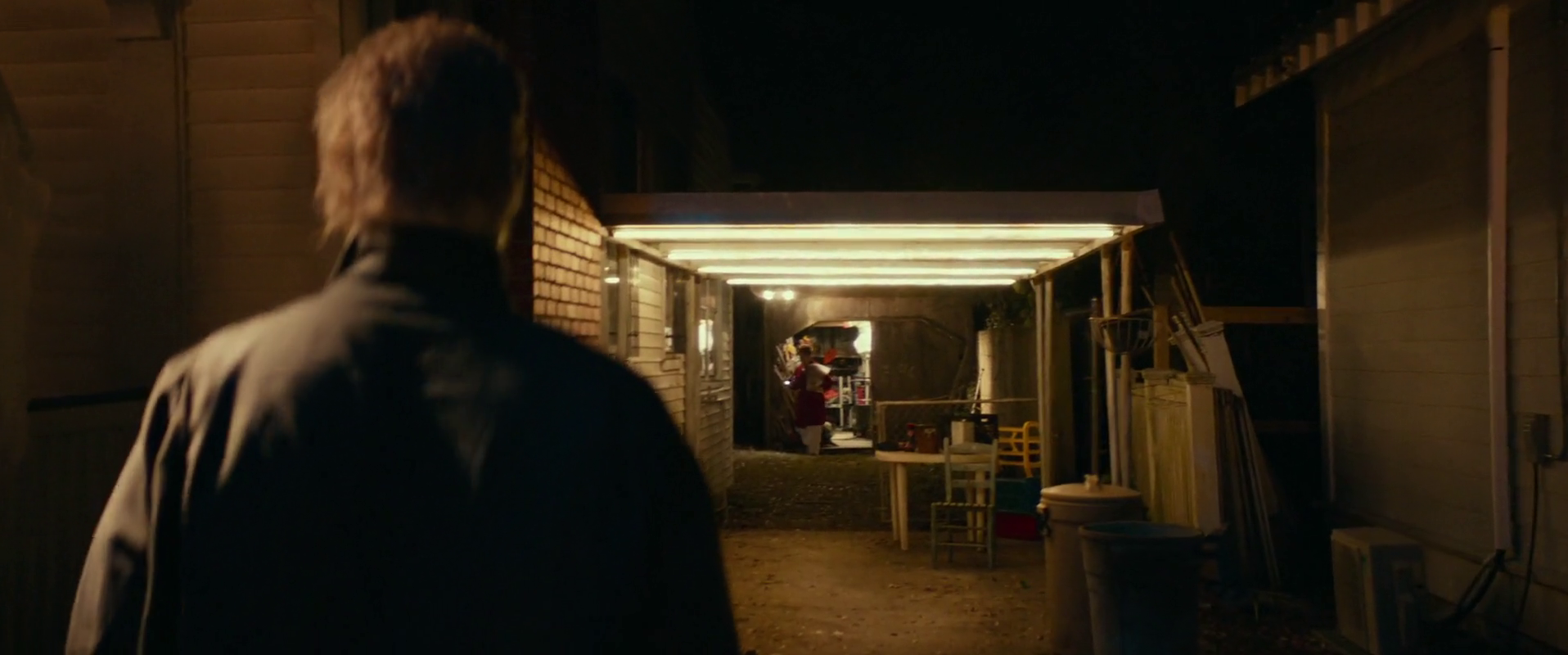 Halloween (2018) Neighborhood Stalking