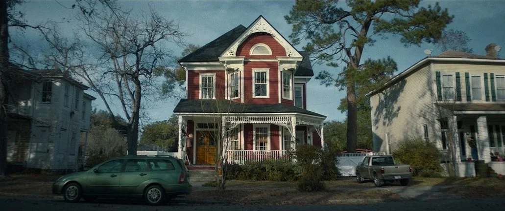 Halloween Ends - Laurie's house (day)