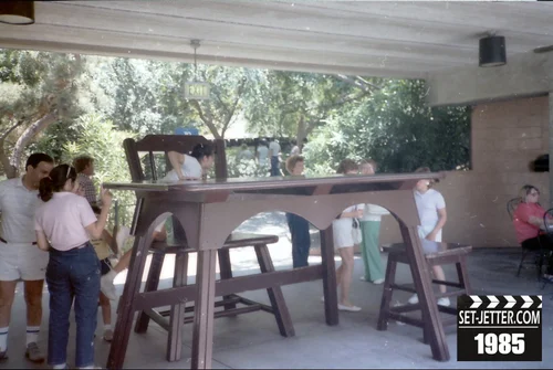 Universal Studios: Flashback — Set-Jetter