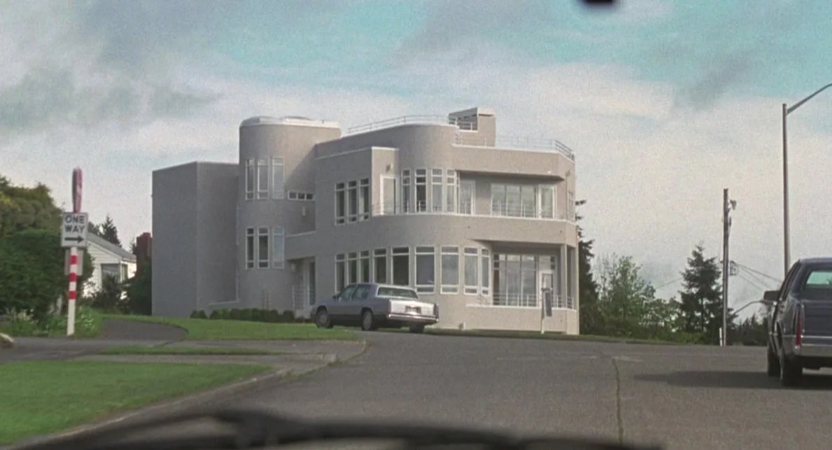 The Hand That Rocks The Cradle (1992)