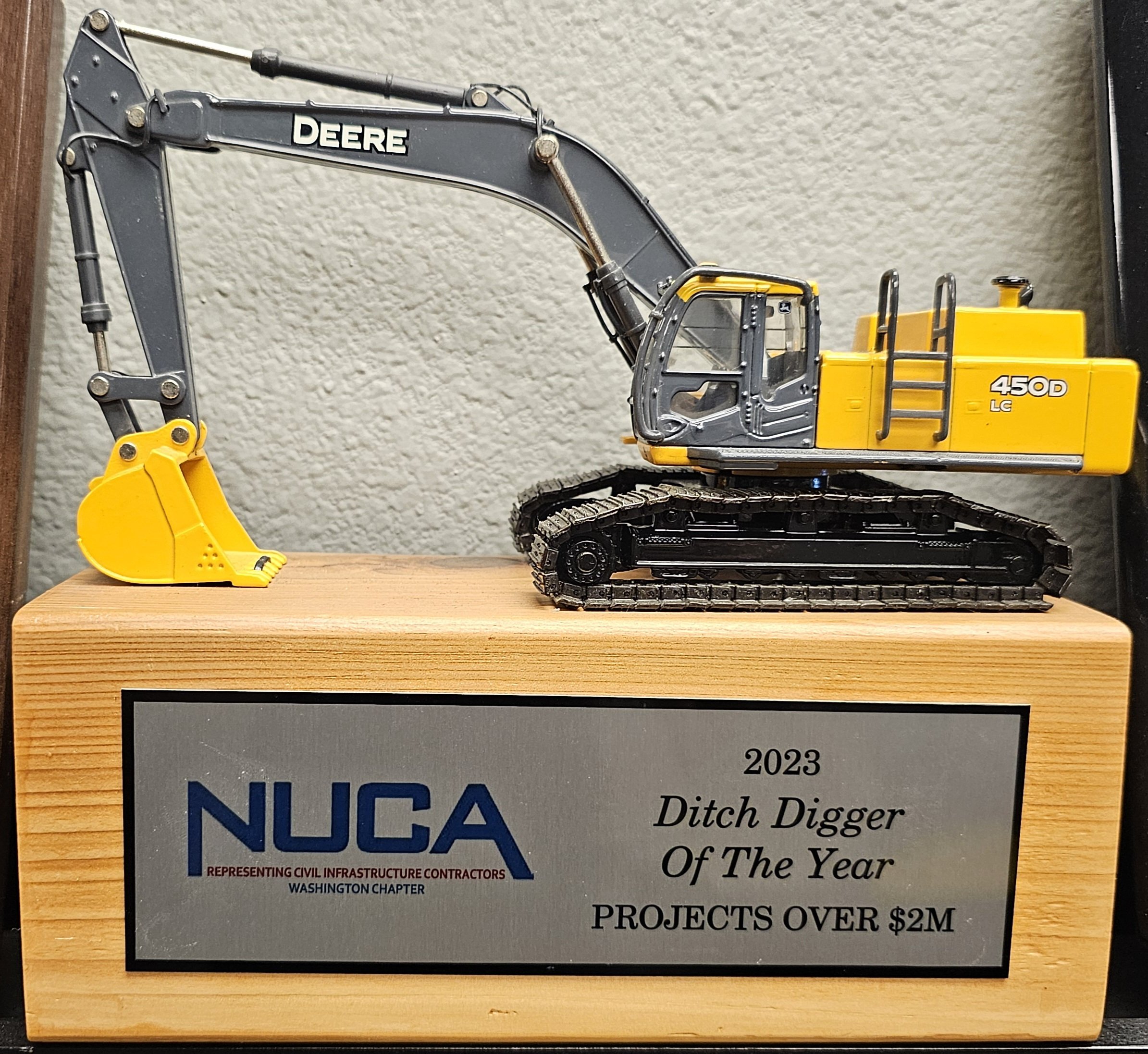 2023 NUCA Award Over 2 Mil - Oyster Bay Beach Sewer Upgrades 
