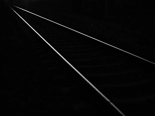 #expressionism#monochrome #poetry #emotional #inside #europe#art#darkness#photography