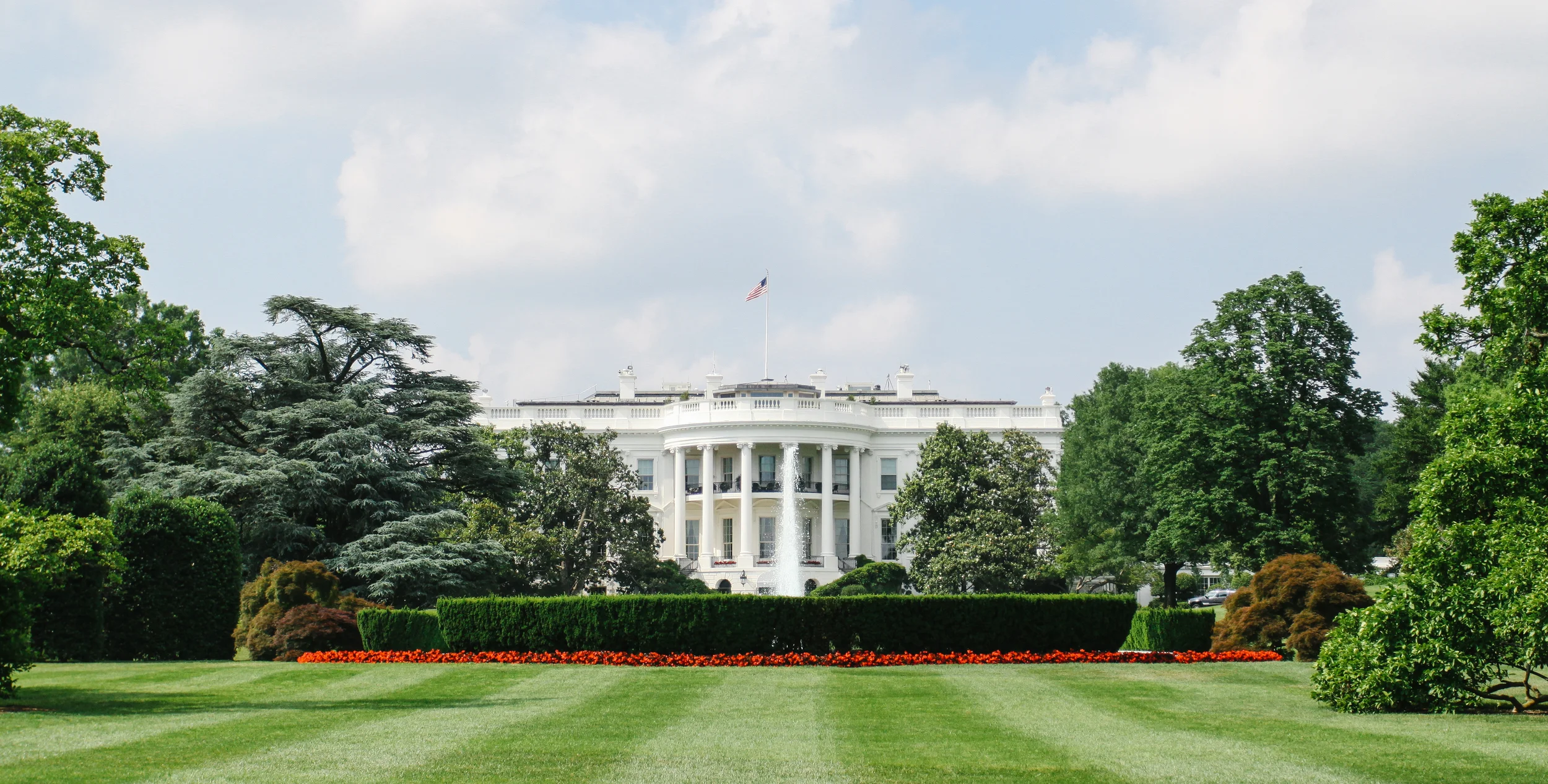 The White House from the South Lawn. (Photo by Ophelia Ding)