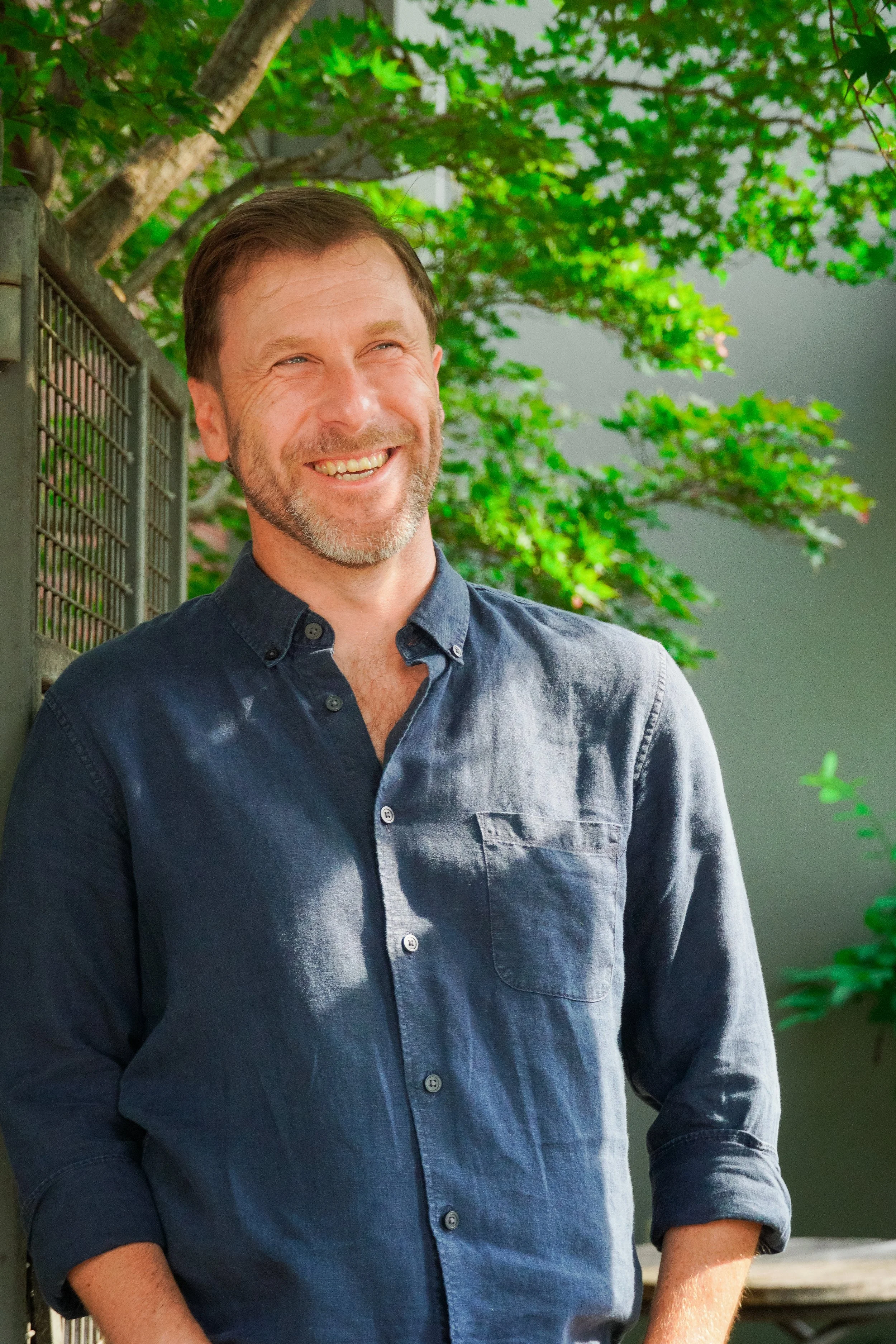  EVAN MACKENZIE, AIA  Evan, a Richmond native and a Hokie, brings 18 years of nationwide project experience to our team. His expertise lies in collaborating with clients to reimagine existing spaces, specializing in residential renovations and additi