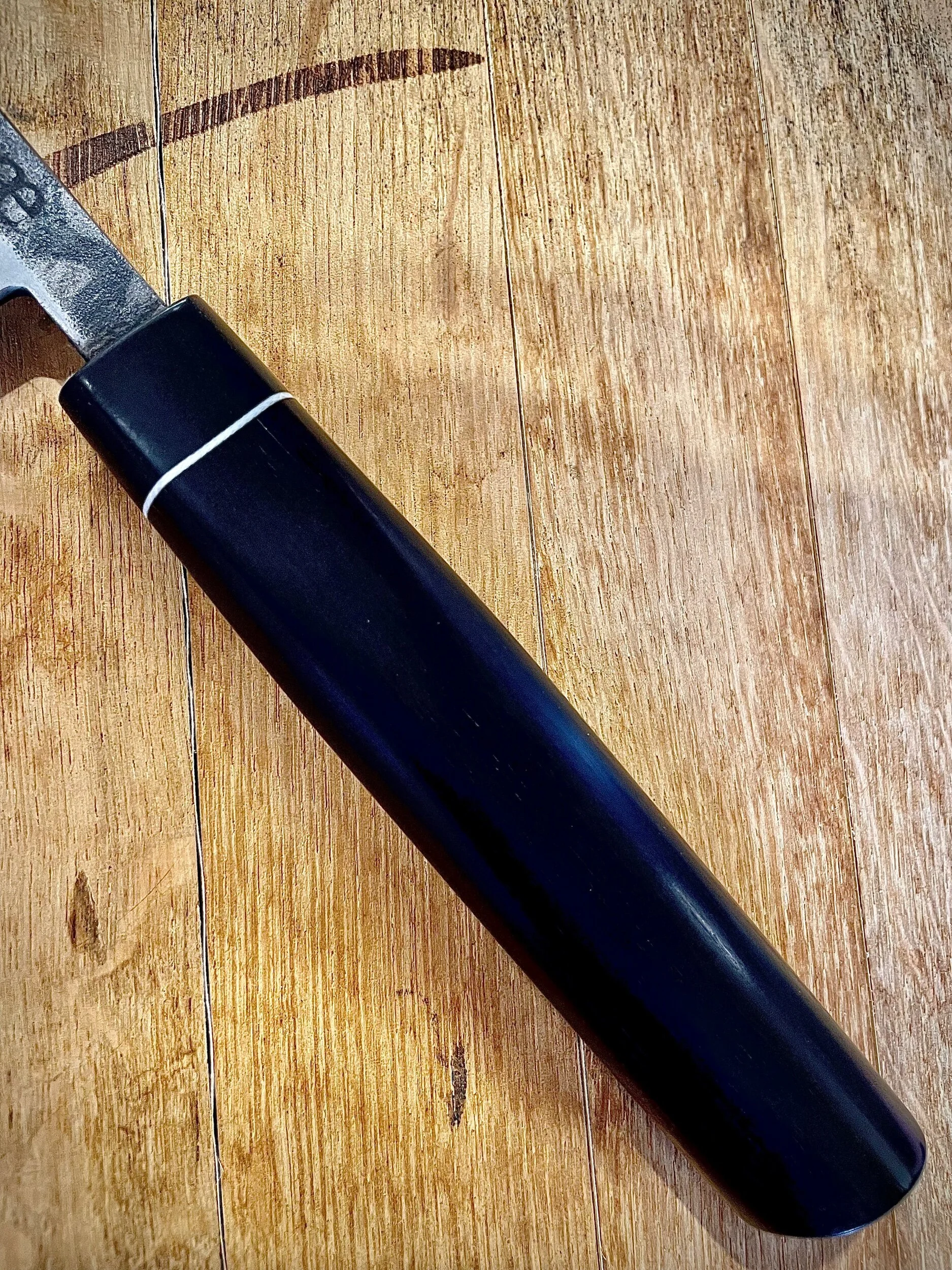 FF0A88A8-B3F9-480A-A526-77E6FB75A85B