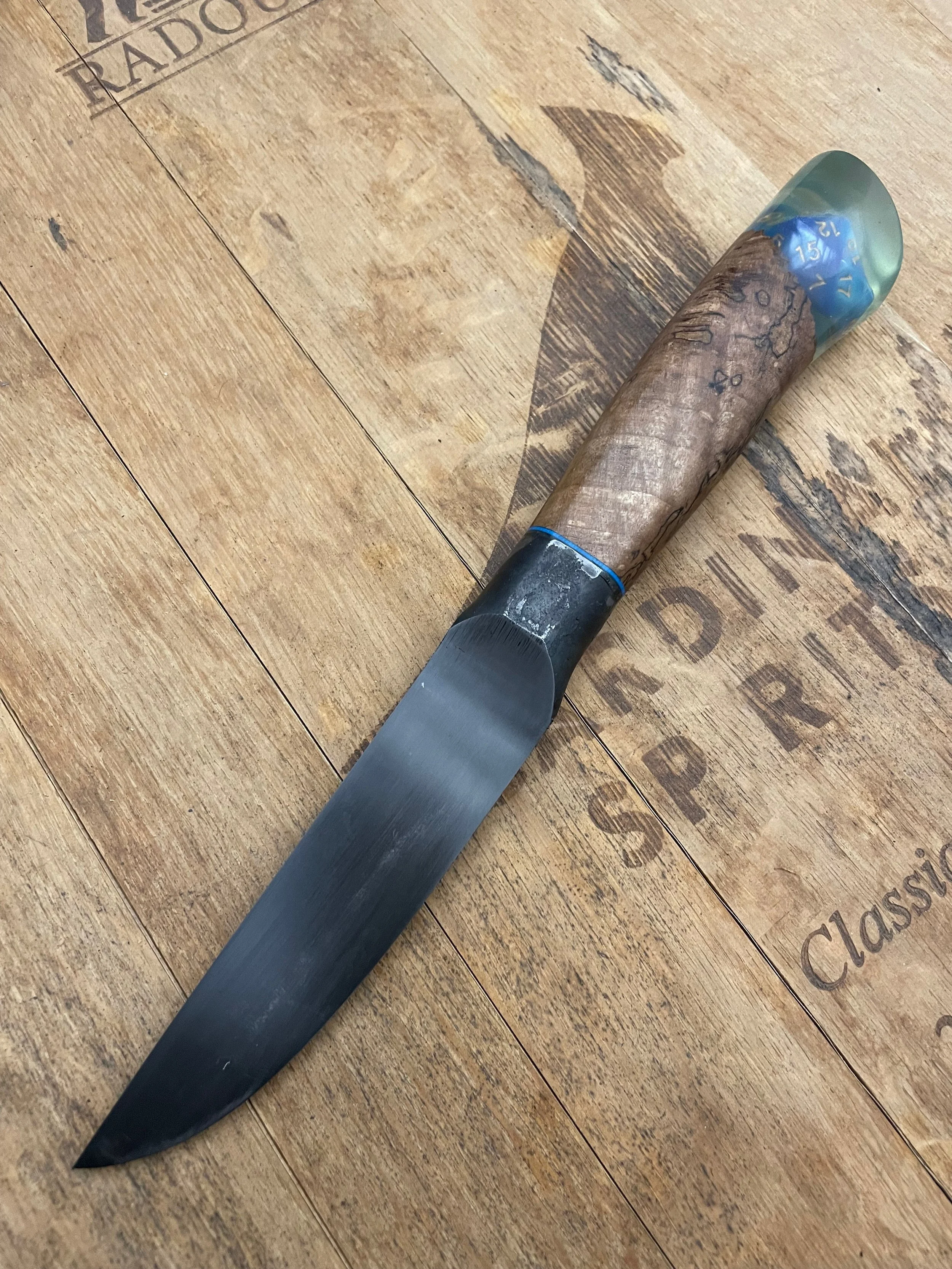 Forged Carbon Steel Integral Camp Knife with Resin Cast d20 Die in Spalted Maple