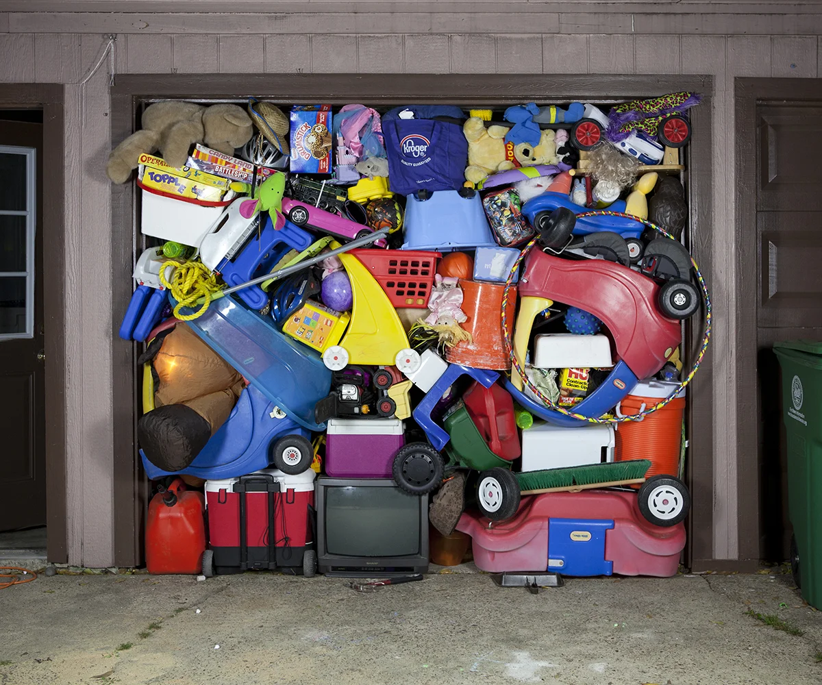 Hillerbrand+Magsamen-Comfort-Garage Outside.jpg