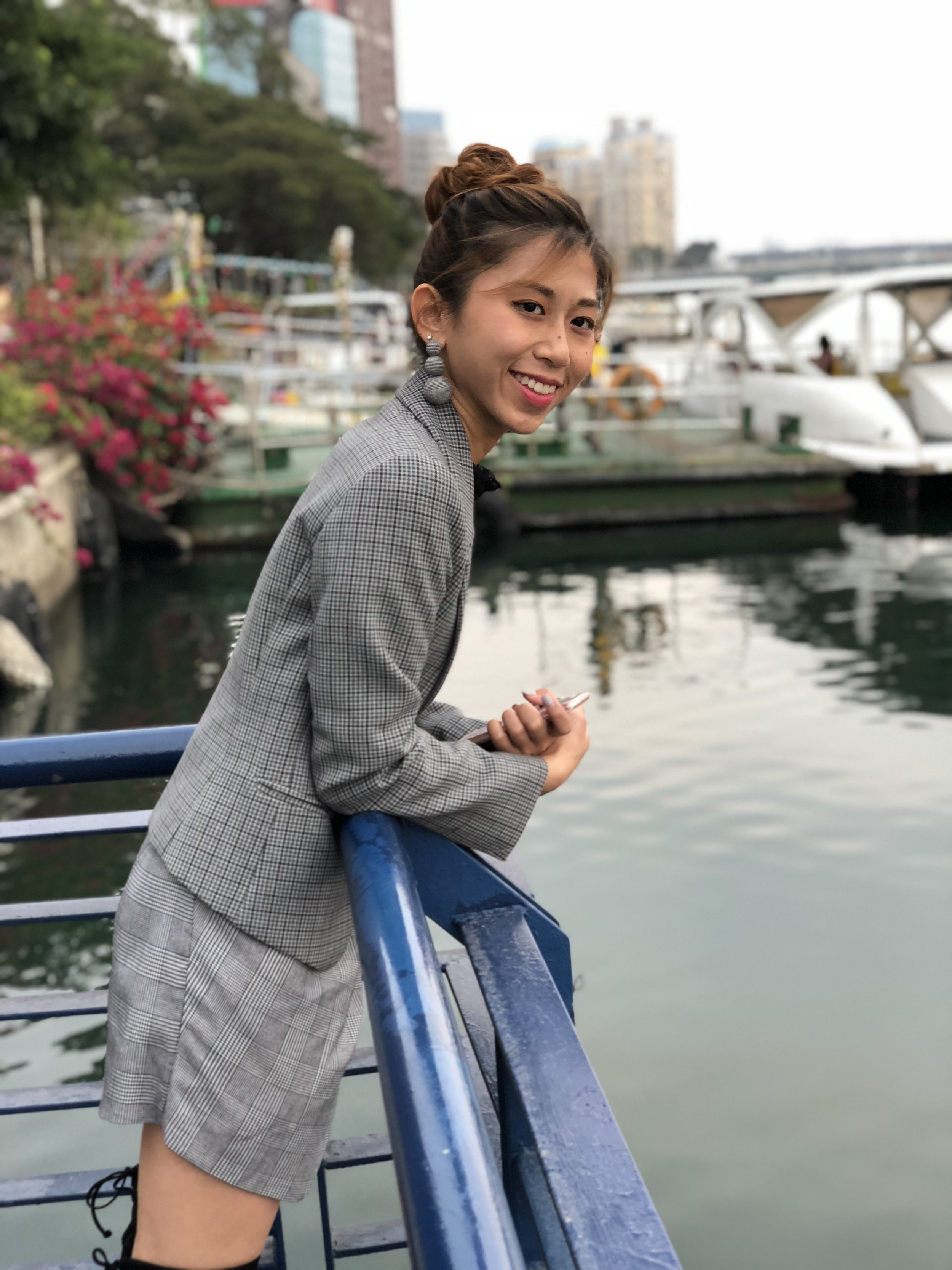 Max & Co double check blazer / Topshop checkered skirt / Brandy Melville Rose Bodysuit / Givenchy BAMBI printed medium antigona shopping bag / Zara checkered earrings