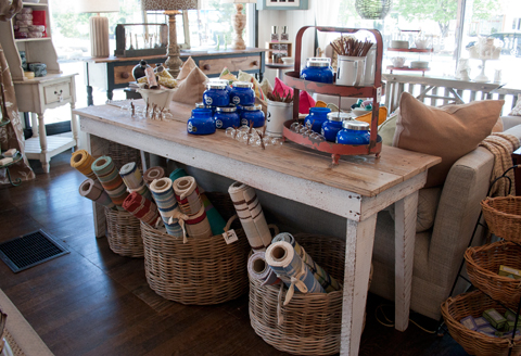 Accessories from urbancottageatlanta.com 