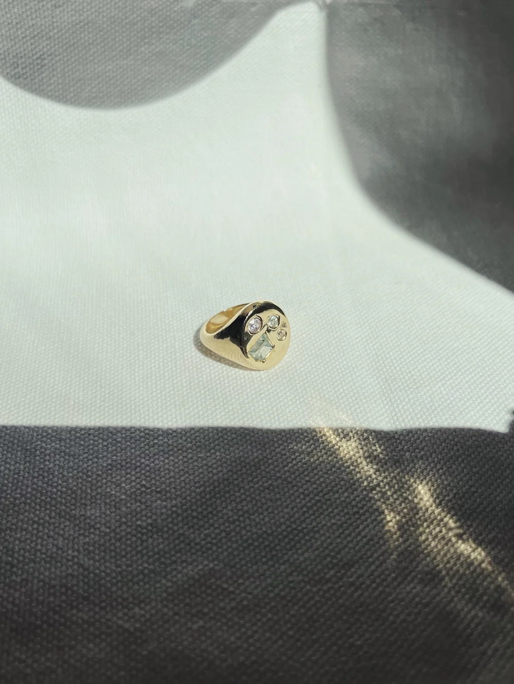 Mosaic Sapphire Pinky Signet — Olivia Kane