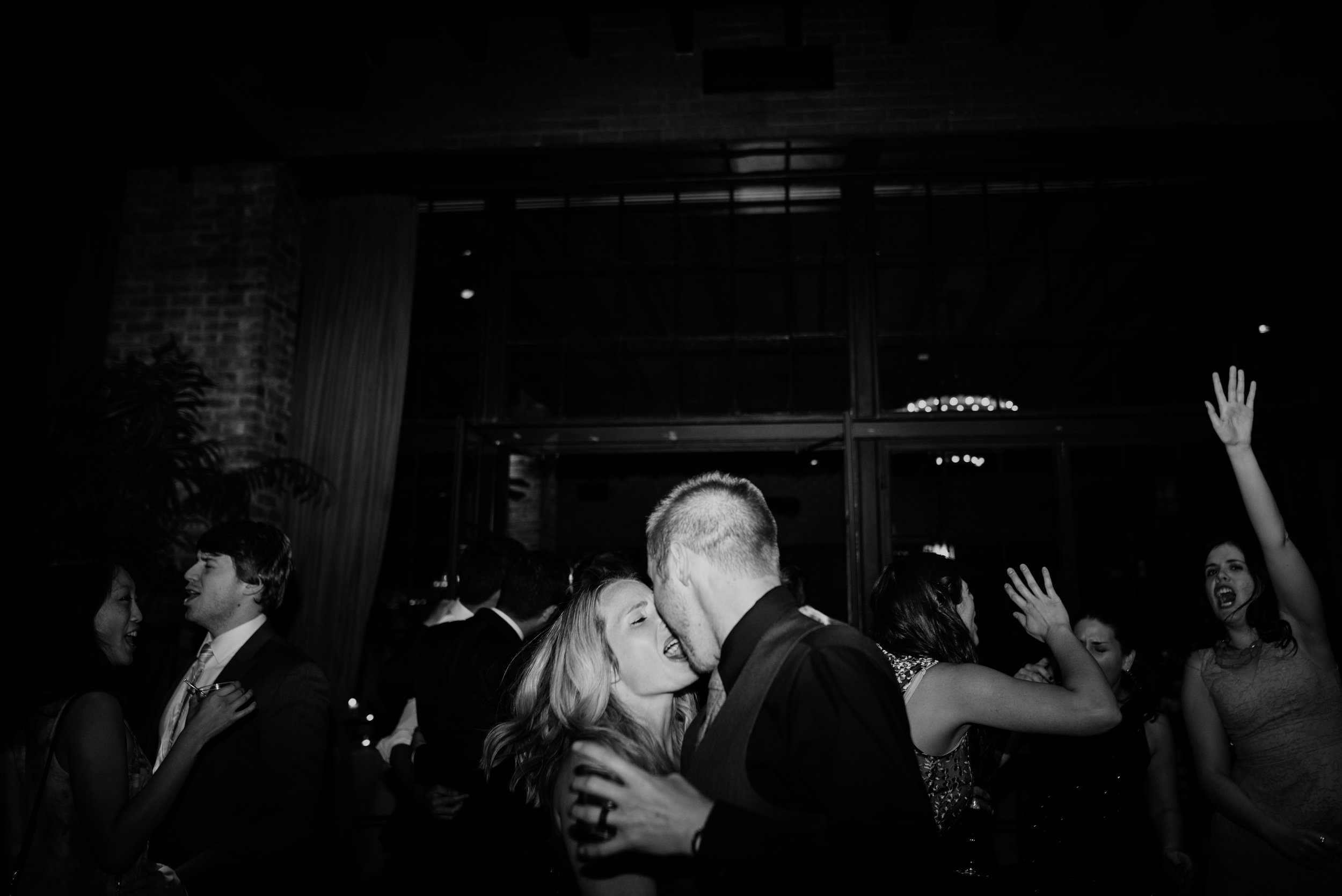 Main and Simple Photography_2016_Wedding_NYC_D+I_Blog-290.jpg