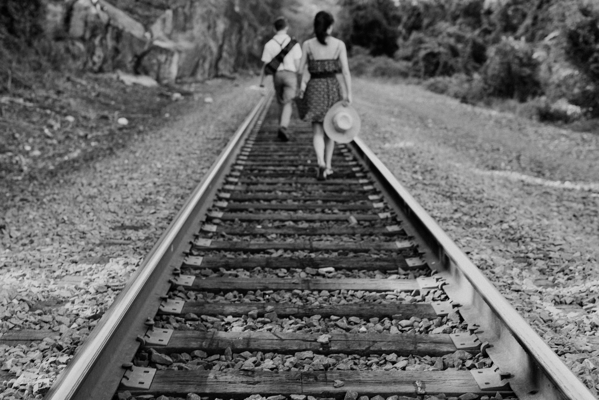 Main and Simple Photography_2016_Engagement_BearMt_L+J-159.jpg