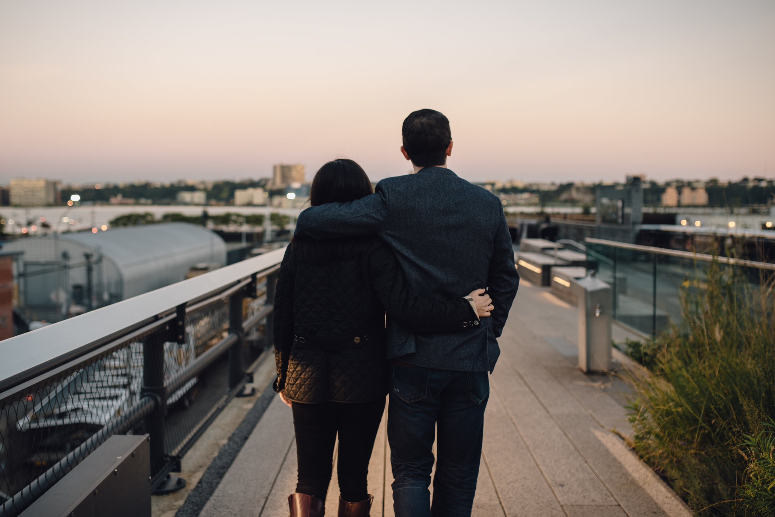 Main and Simple Photography_2016_Engagement_NYC_V+T-15.jpg