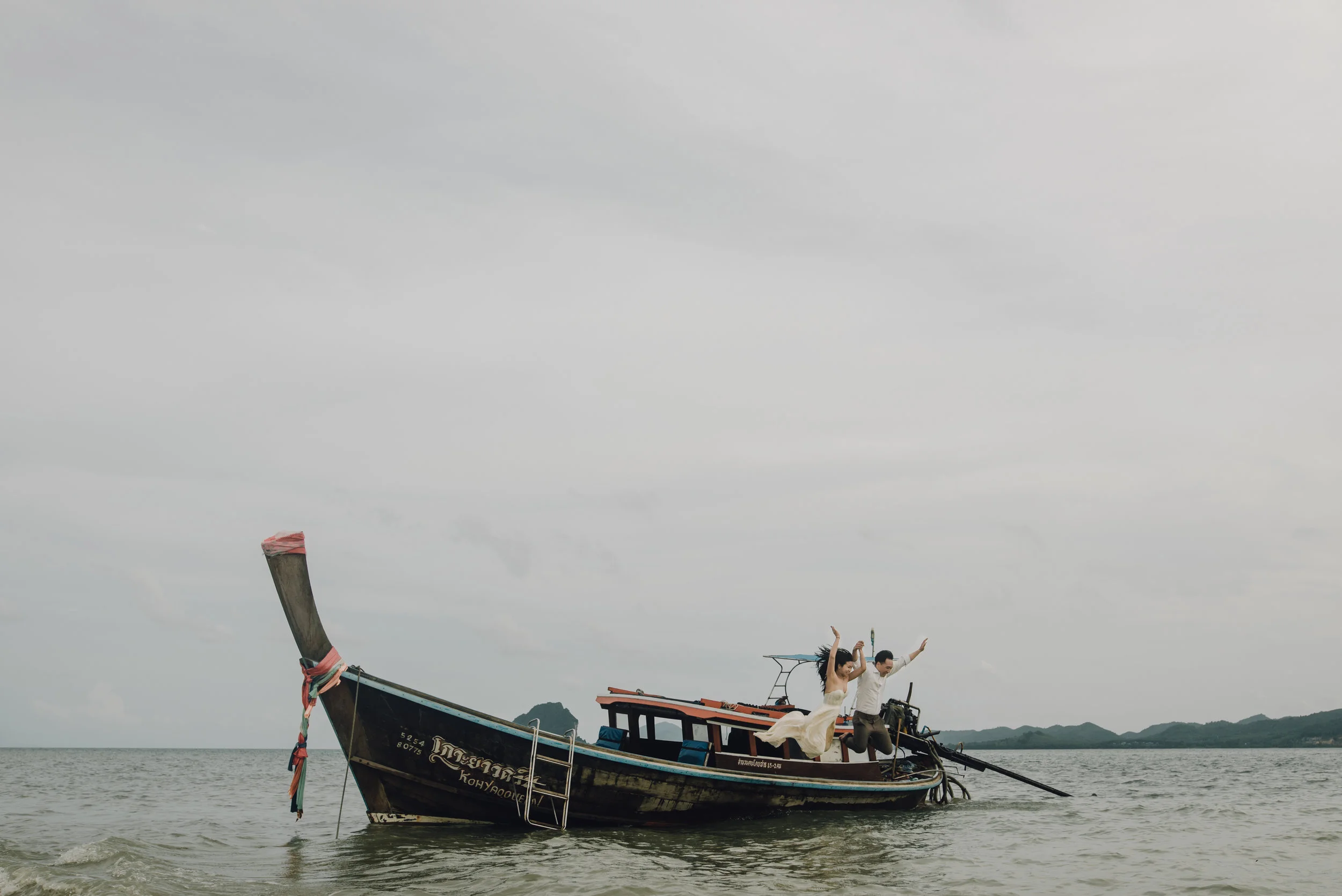 Main and Simple Photography_2017_Elopement_Thailand_J+H_SneakyPeaky-30b.jpg