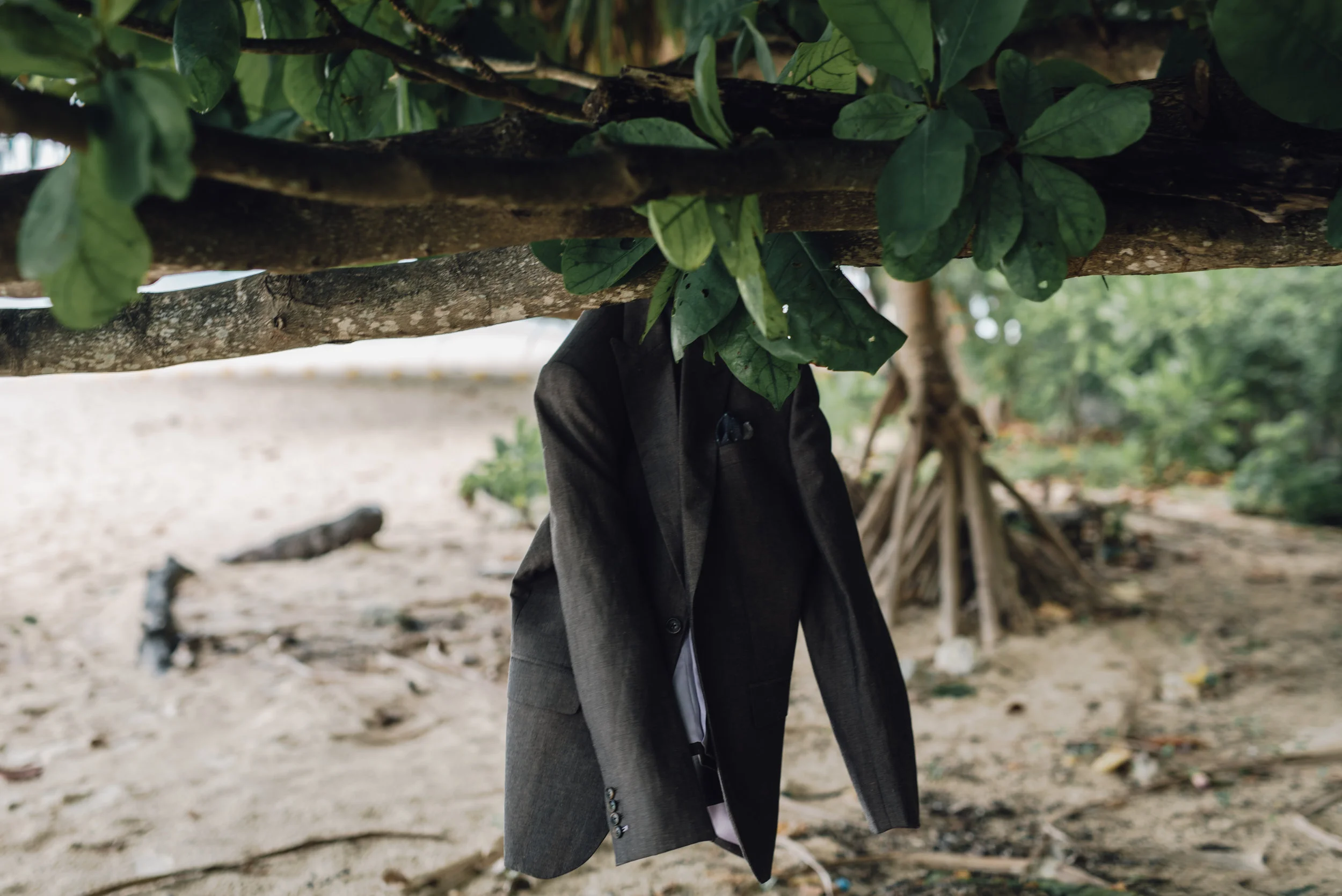 Main and Simple Photography_2017_Elopement_Thailand_J+H-96.jpg
