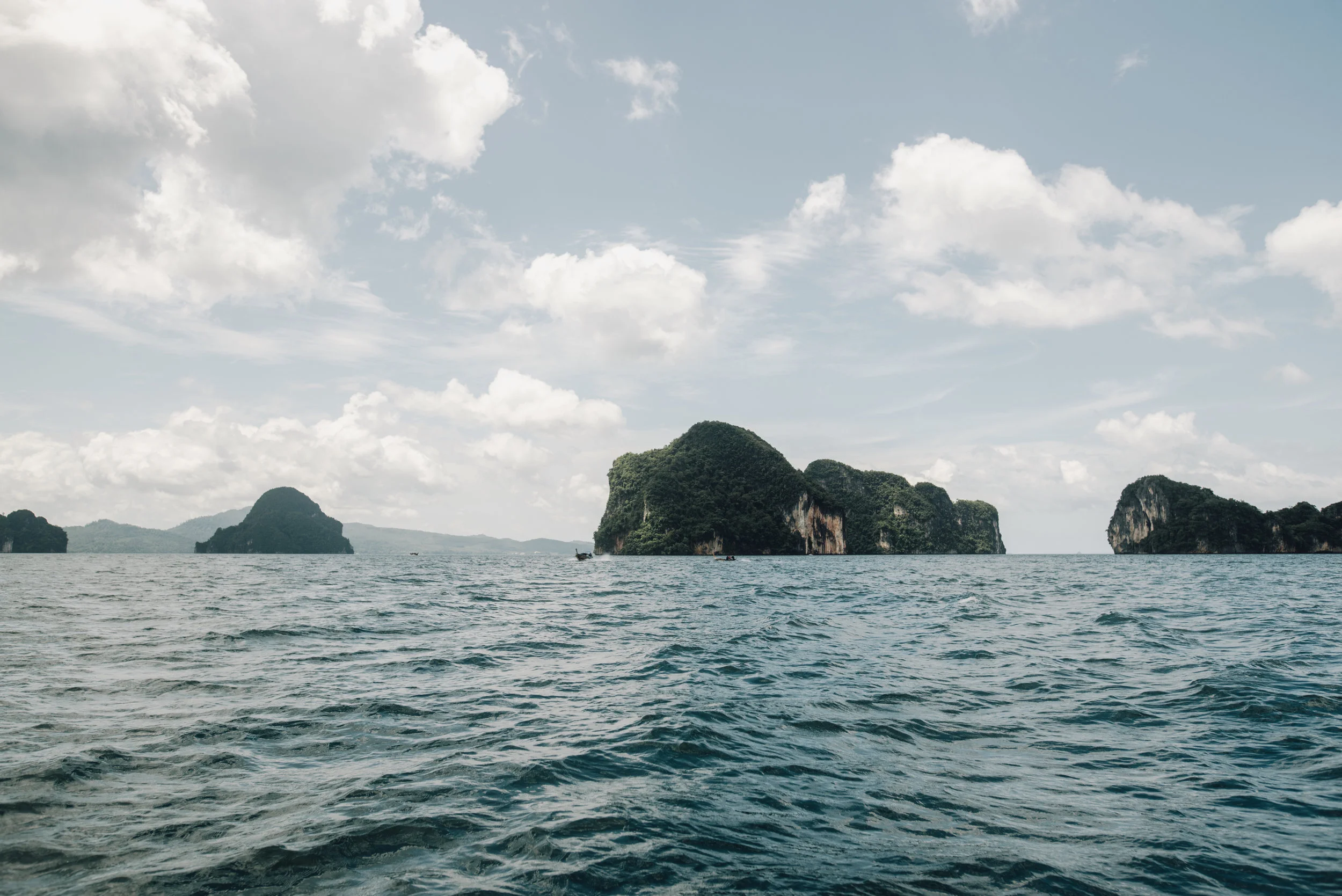 Main and Simple Photography_2017_Elopement_Thailand_J+H-420.jpg