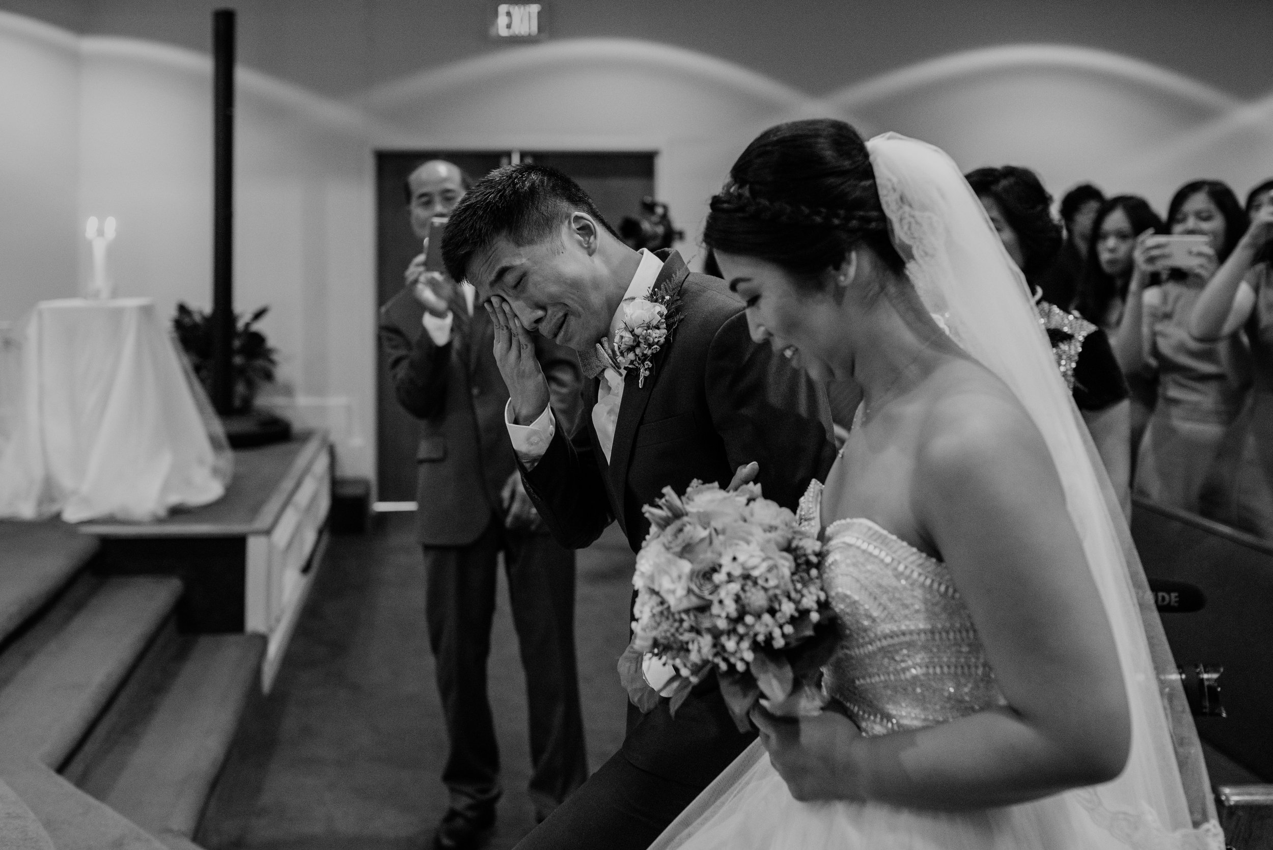Main and Simple Photography_2017_Weddings_VirginiaBeach_H+S-827.jpg