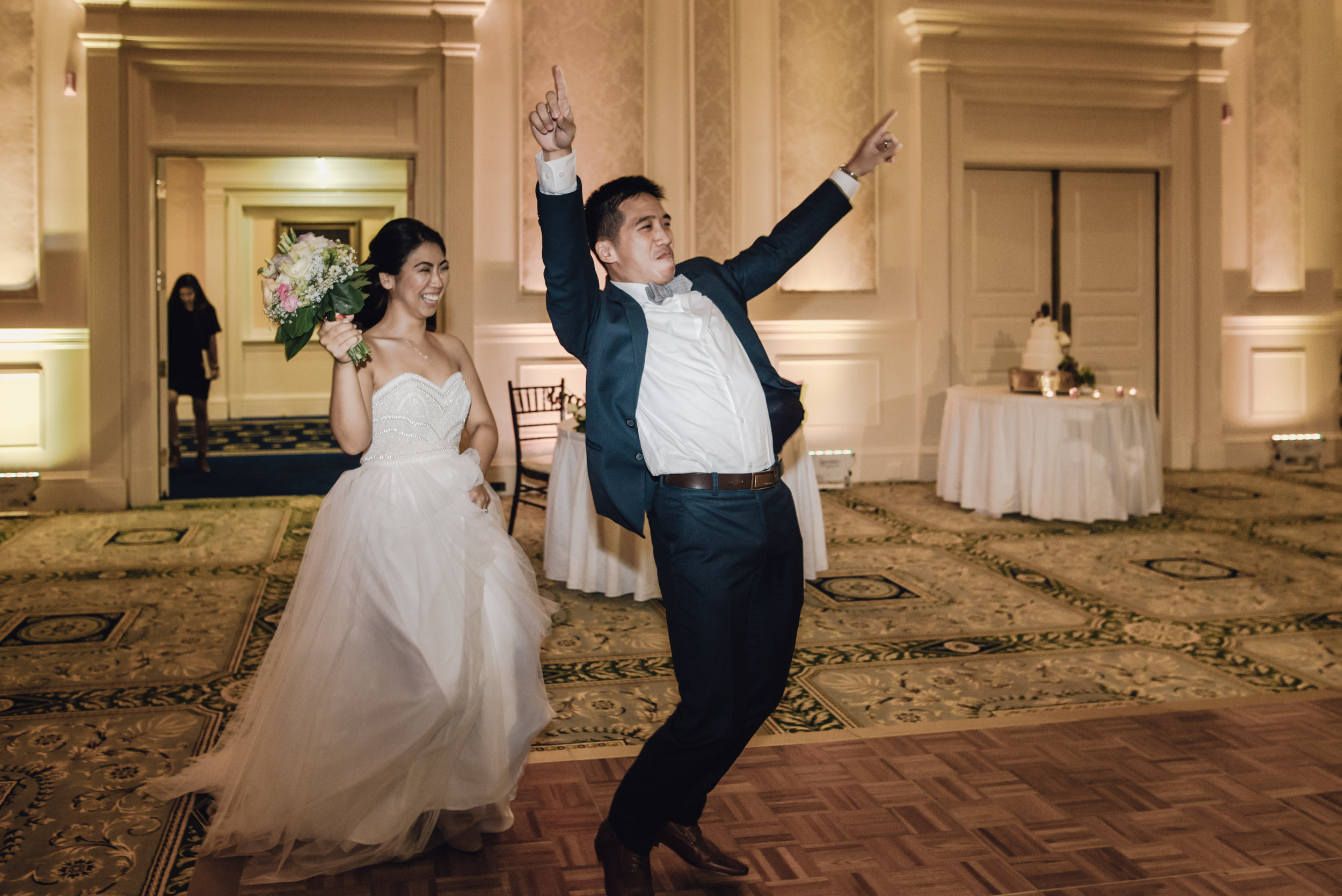 Main and Simple Photography_2017_Weddings_VirginiaBeach_H+S-1410.jpg