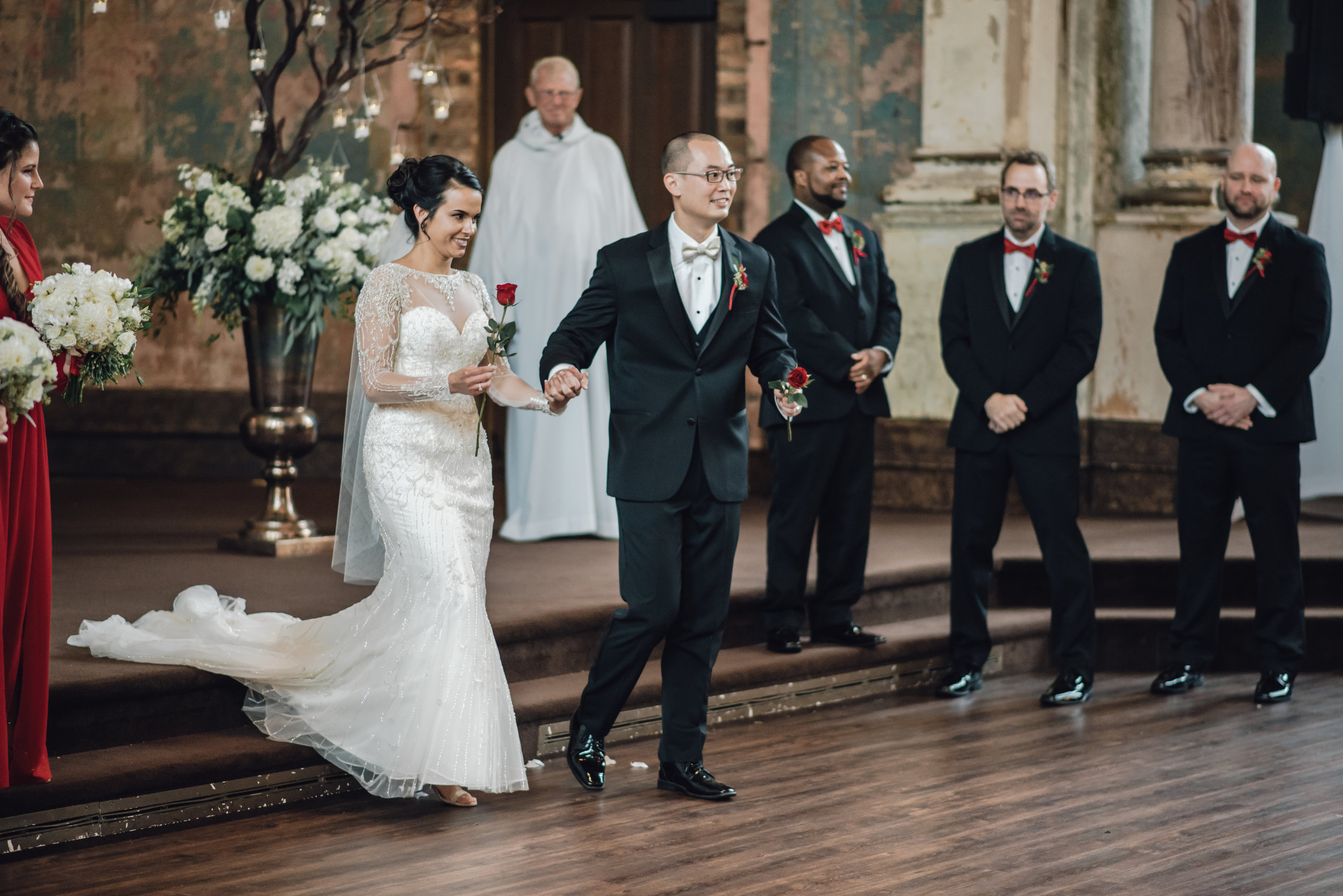 Main and Simple Photography_2017_Weddings_Cincinnati_S+B-842.jpg