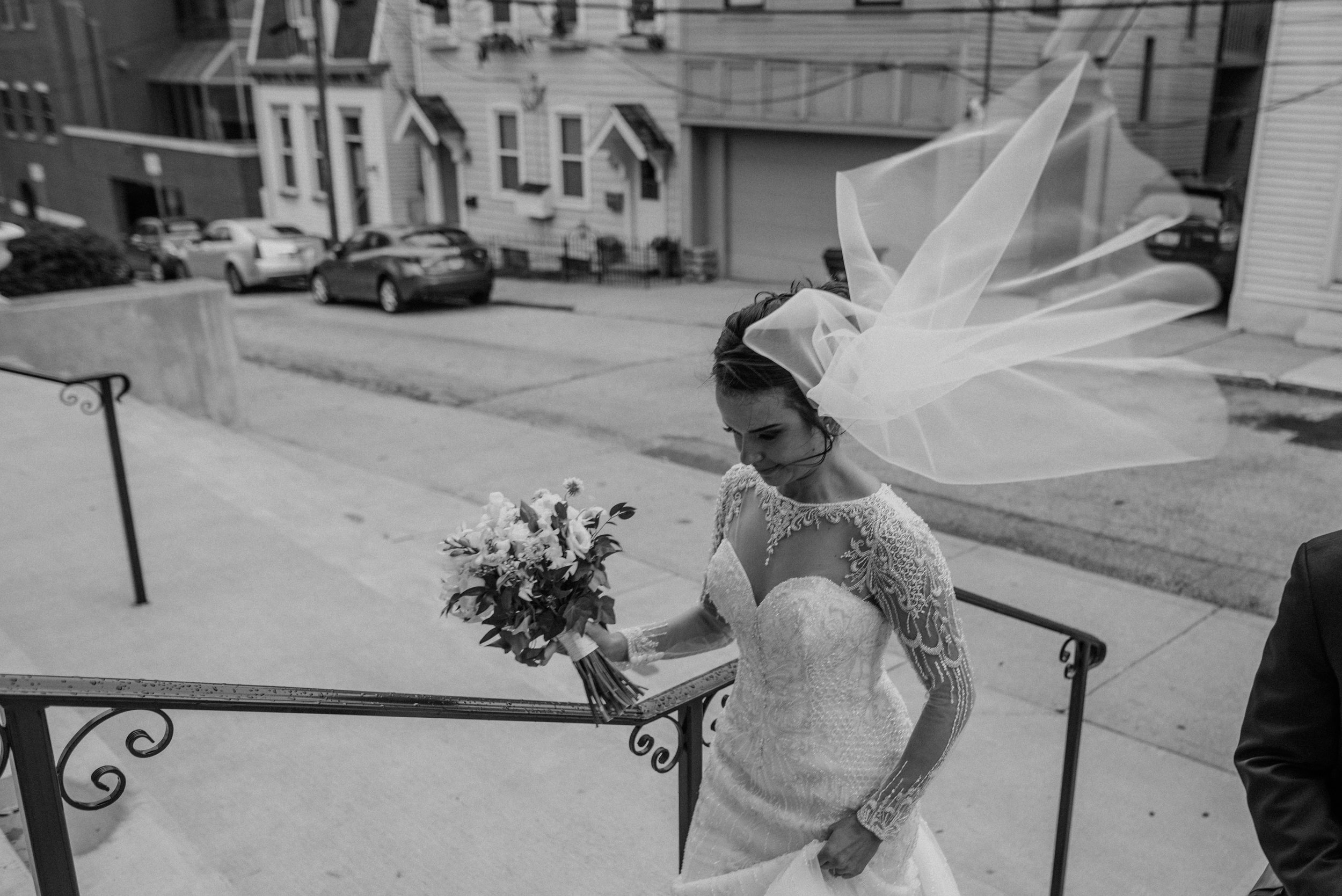 Main and Simple Photography_2017_Weddings_Cincinnati_S+B-919.jpg