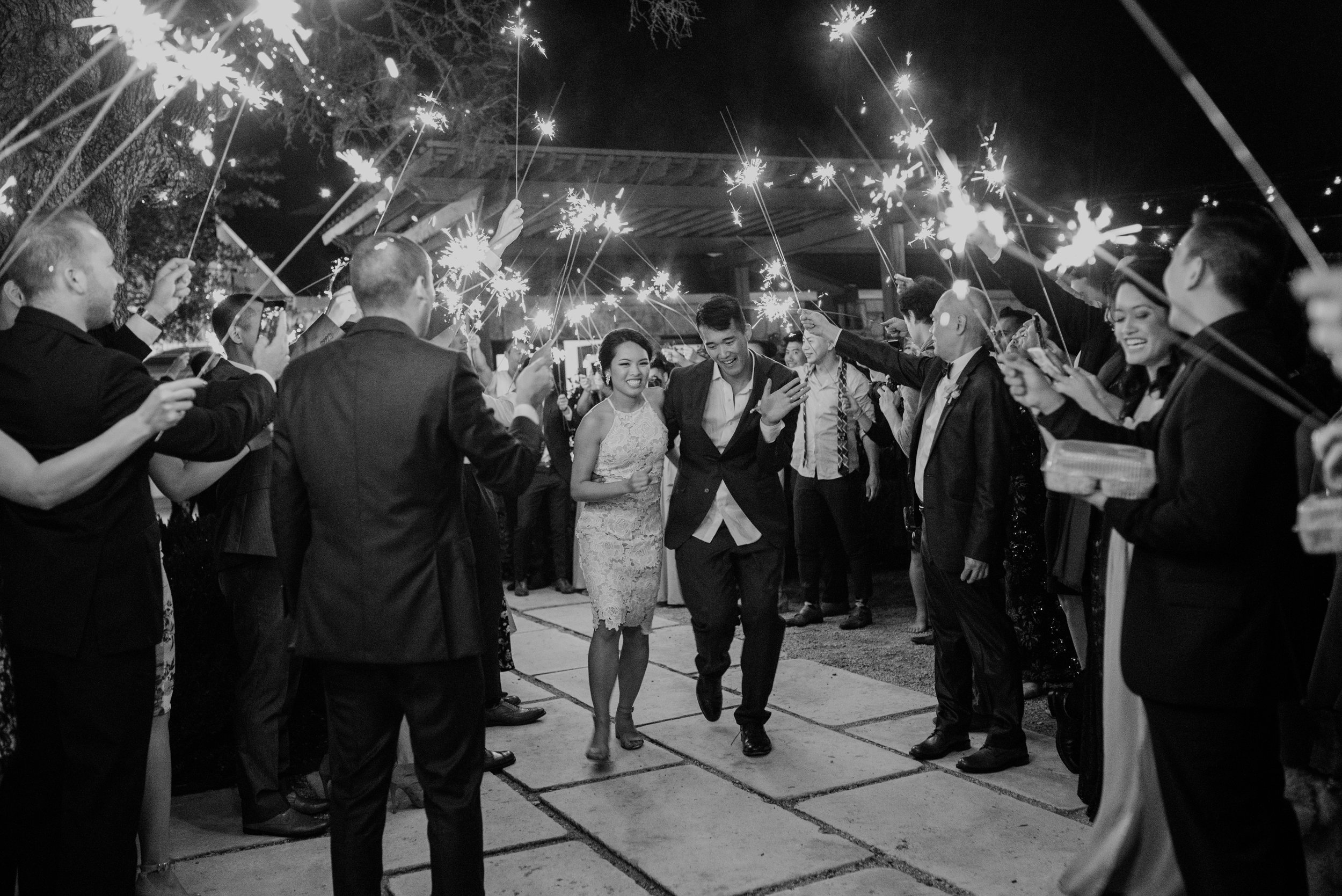 Main and Simple Photography_2018_Weddings_Austin_B+E-2200.jpg