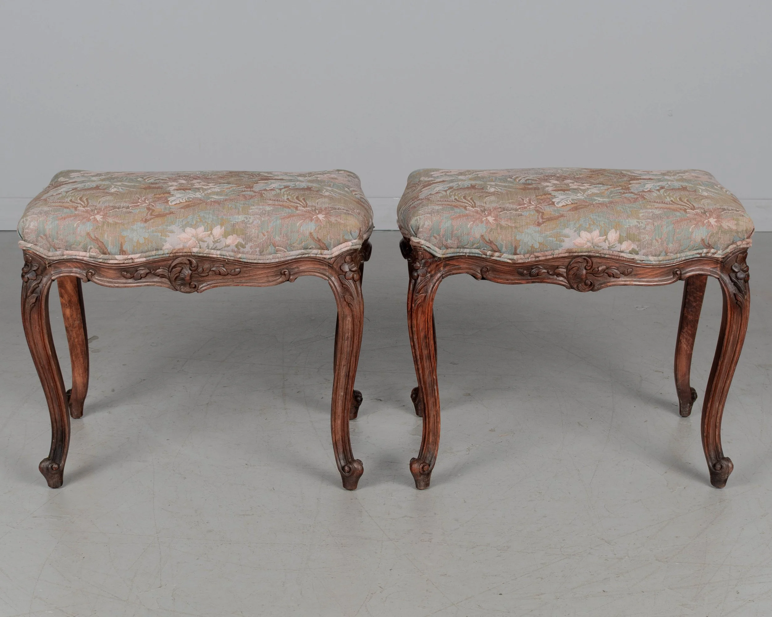 Pair of French Louis XV Style Stools, Carved Beechwood, 1920s