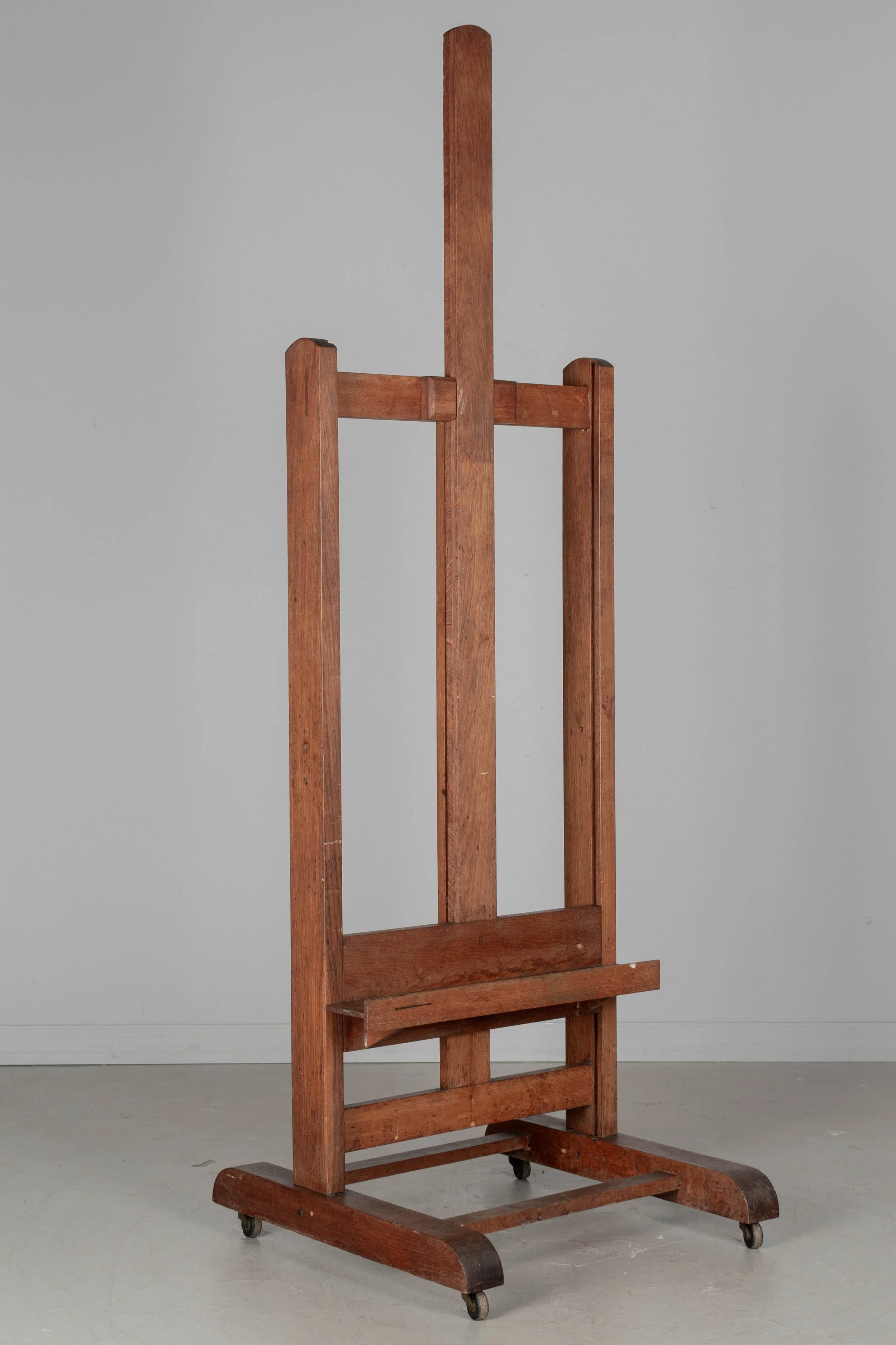 Adjustable French Oak Painter's Easel, Circa 1900s