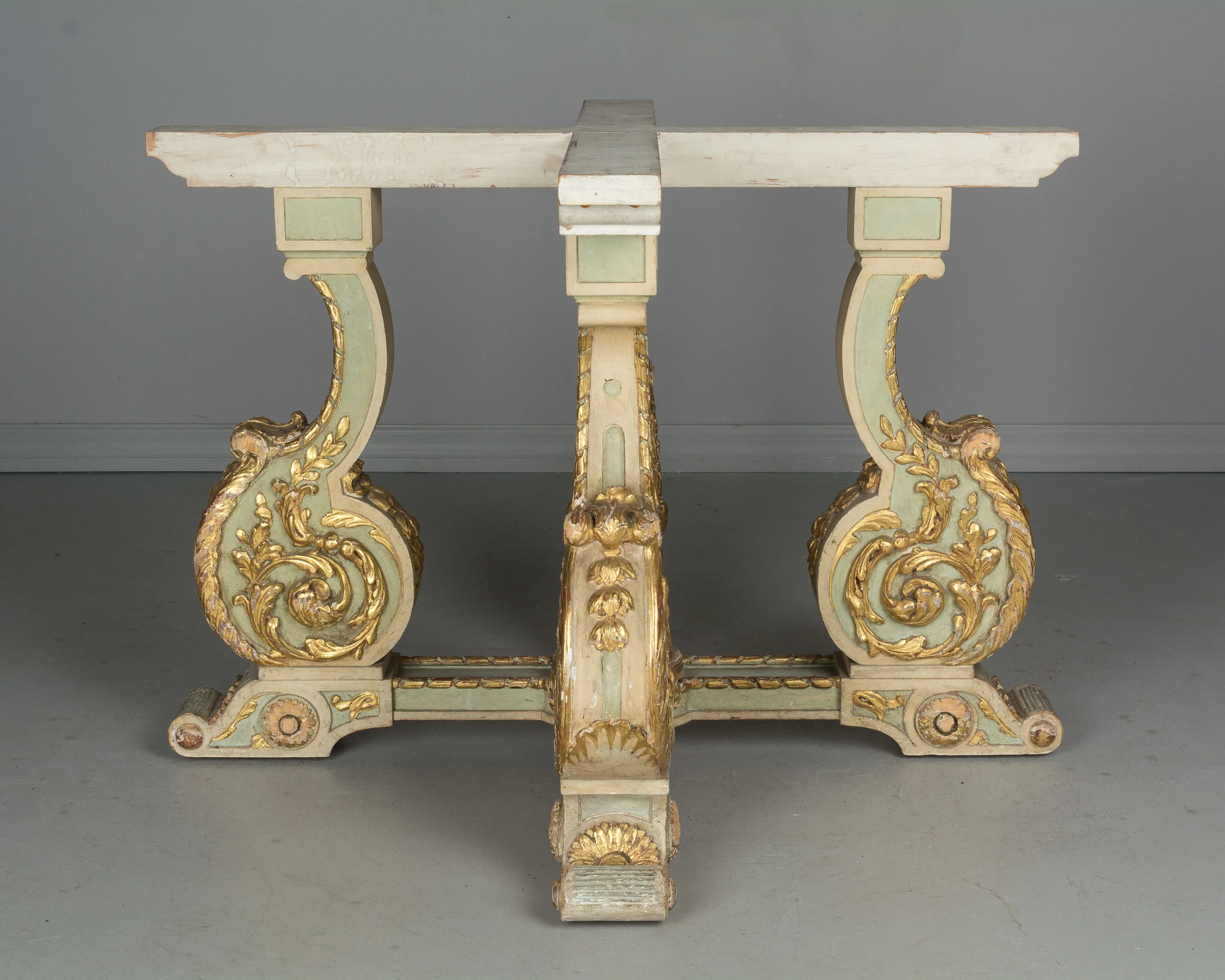 French Chinoiserie Gueridon