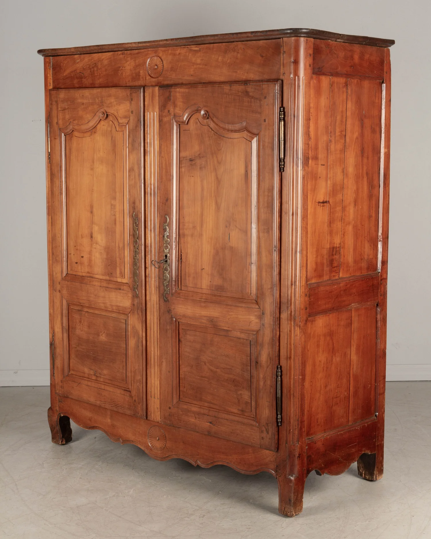 Olivier Fleury French Antiques-Antique French Armoire for Sale | Armoire  Furniture for Sale, image size:1500x1875