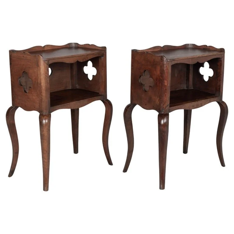 Great pair of side tables
#frenchantiques
#countryfrenchantiques
#antiquesidetable
#frenchdecor
#antiqueforsale