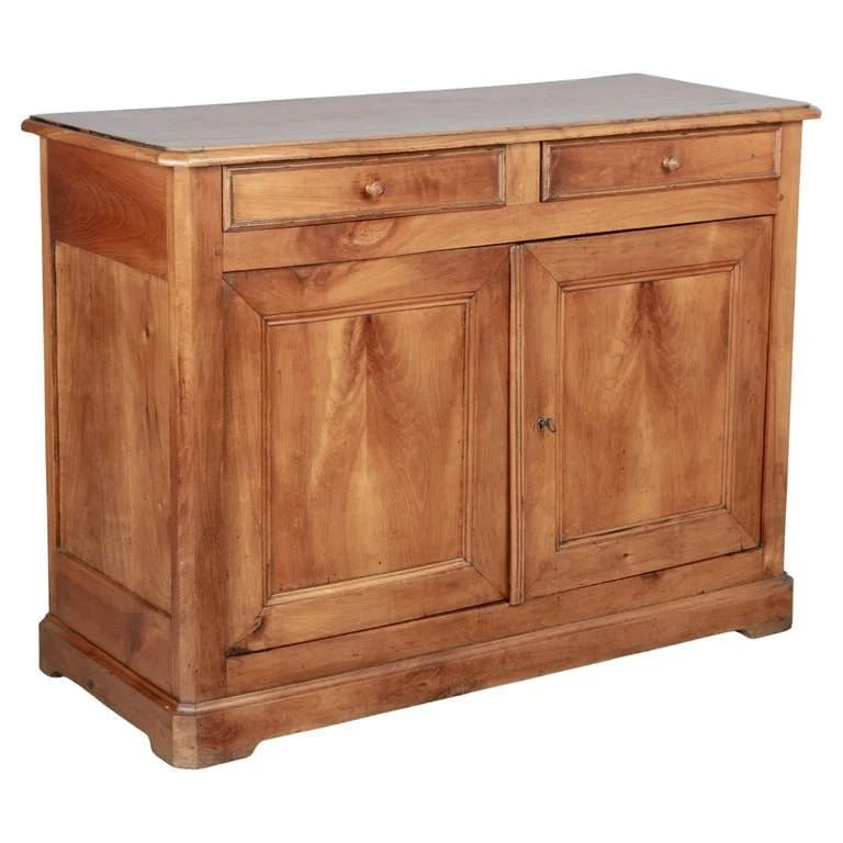 Good Quality Louis Philippe Buffet in Cherry at www.ofleury.com
#frenchantiques
#countryfrenchantiques
#antiquessideboard
#frenchbuffet
#countryfrenchdecor