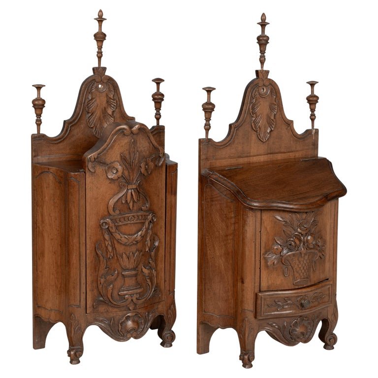 Provencal carved boxes
#frenchantiques
#countryfrenchantiques
#frenchdecor
#carvedboxes