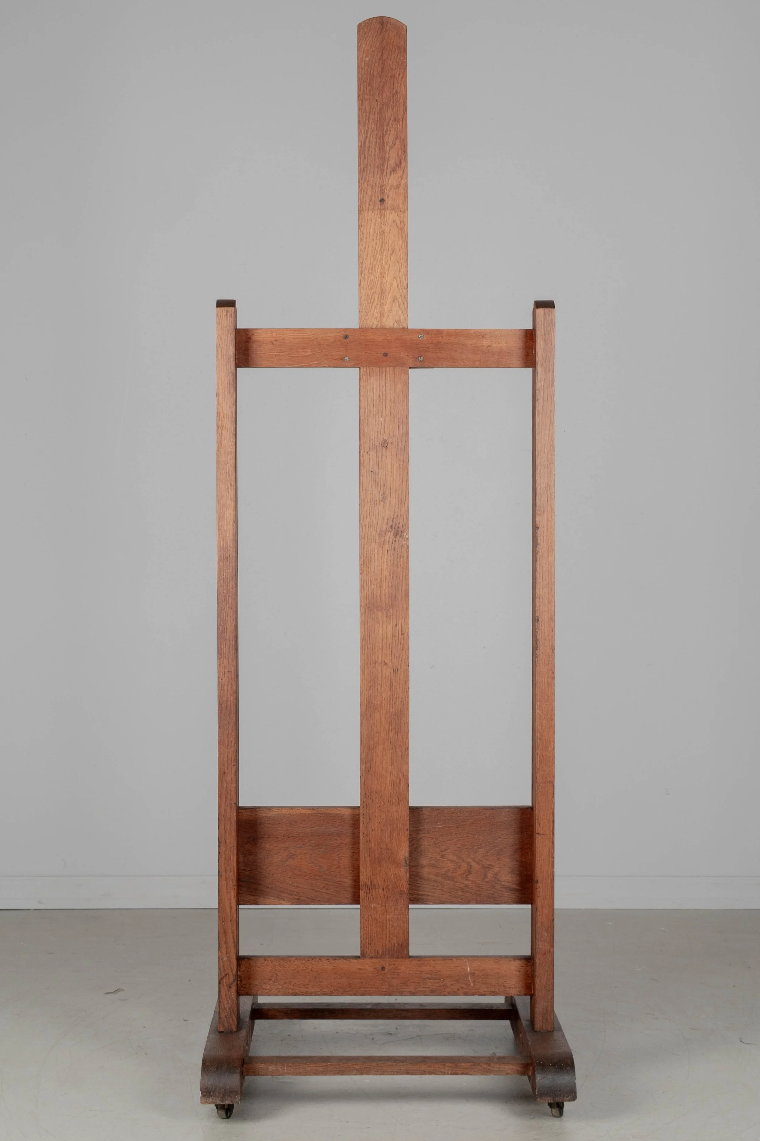 Adjustable French Oak Painter's Easel, Circa 1900s
